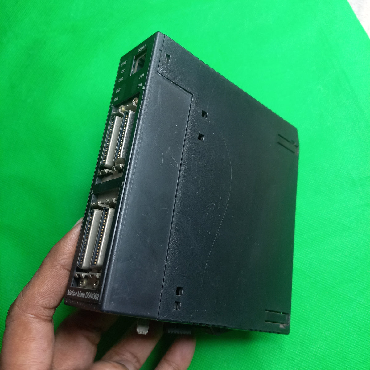 Side isometric view of IC693DSM302-AE, Motion Mate DSM300 2 Axes, DSM302 | Series 90-30 DSM302 Motion Controller, 2 Axis