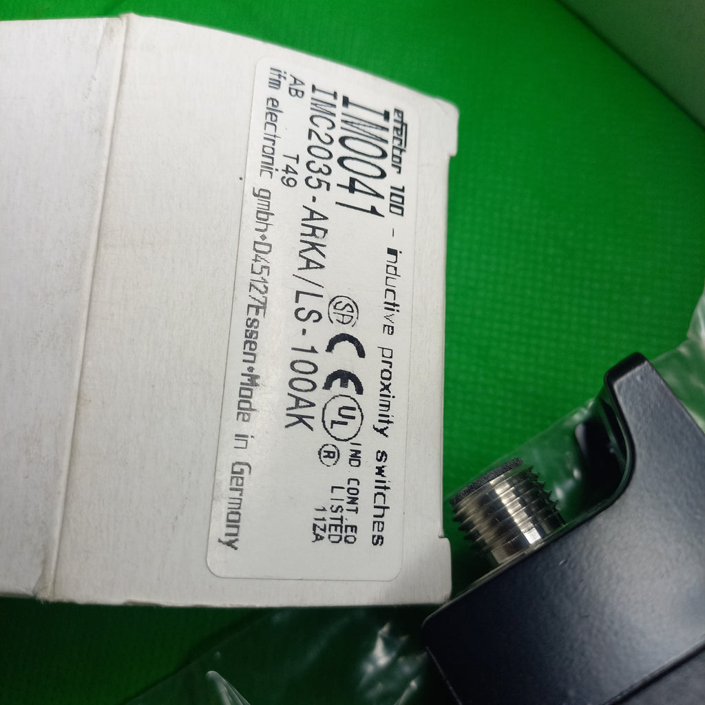 Marking of specificaiton and part number on packet IM0041 IMC2035-ARKA/LS
s=35mm/ NonFlush, NO, Increased sensing range ; IM0041 IMC2035-ARKA/LSWith combined AC/DC output and two-wire technology