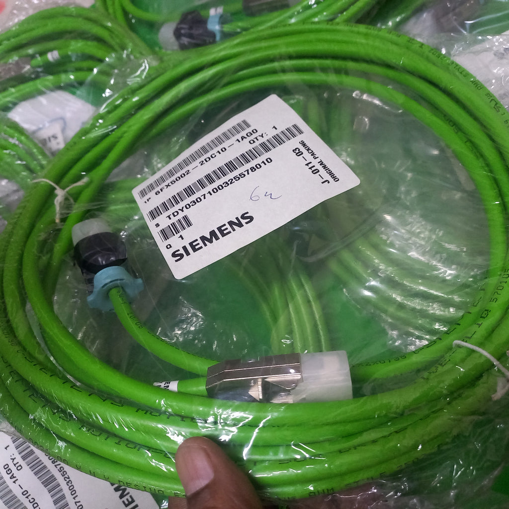 6FX5002 2DC10 1AG0 Siemens Signal 6meter Packed in wrapped