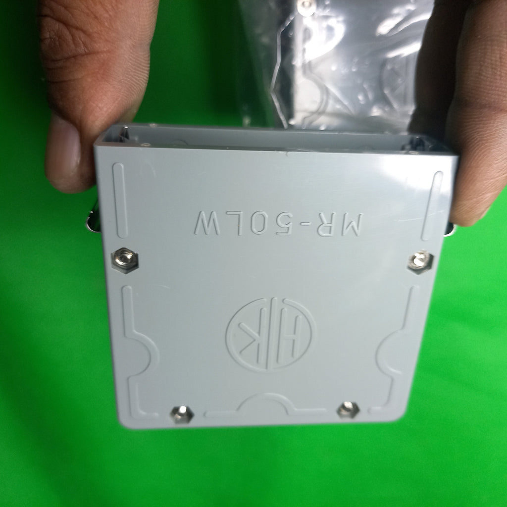 MR-50LW case 