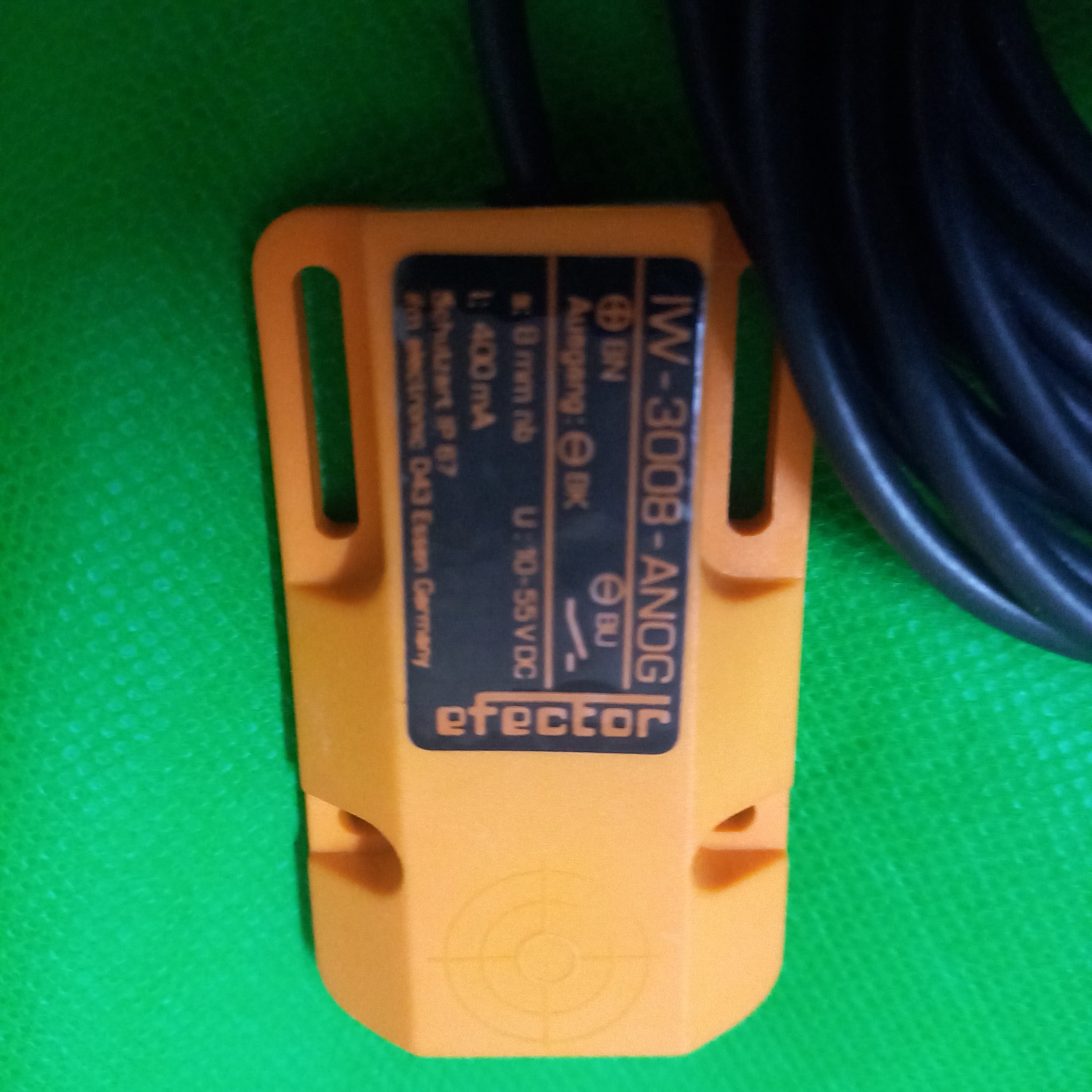  IFM sensor specification sticker NPN NO 8mm IW5030
Inductive sensor
IW-3008-ANOG c