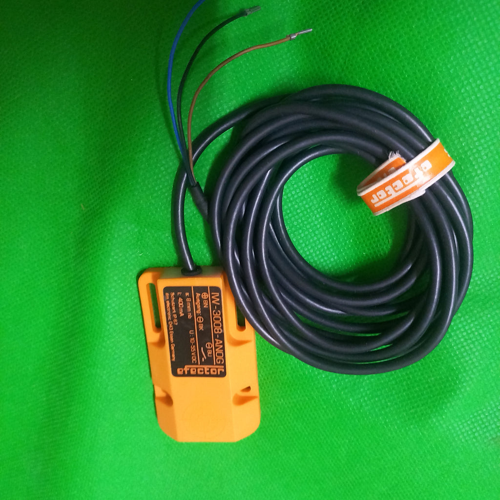 Open wire ends of  IFM sensor NPN NO 8mm IW5030
Inductive sensor
IW-3008-ANOG 