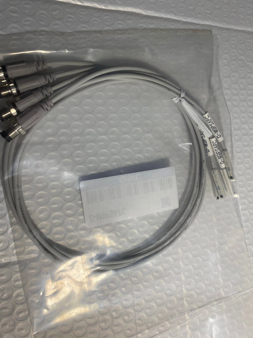 Inductive proximity switches IN40SM8 301474 _ IN40-S-M8 _ 0301474