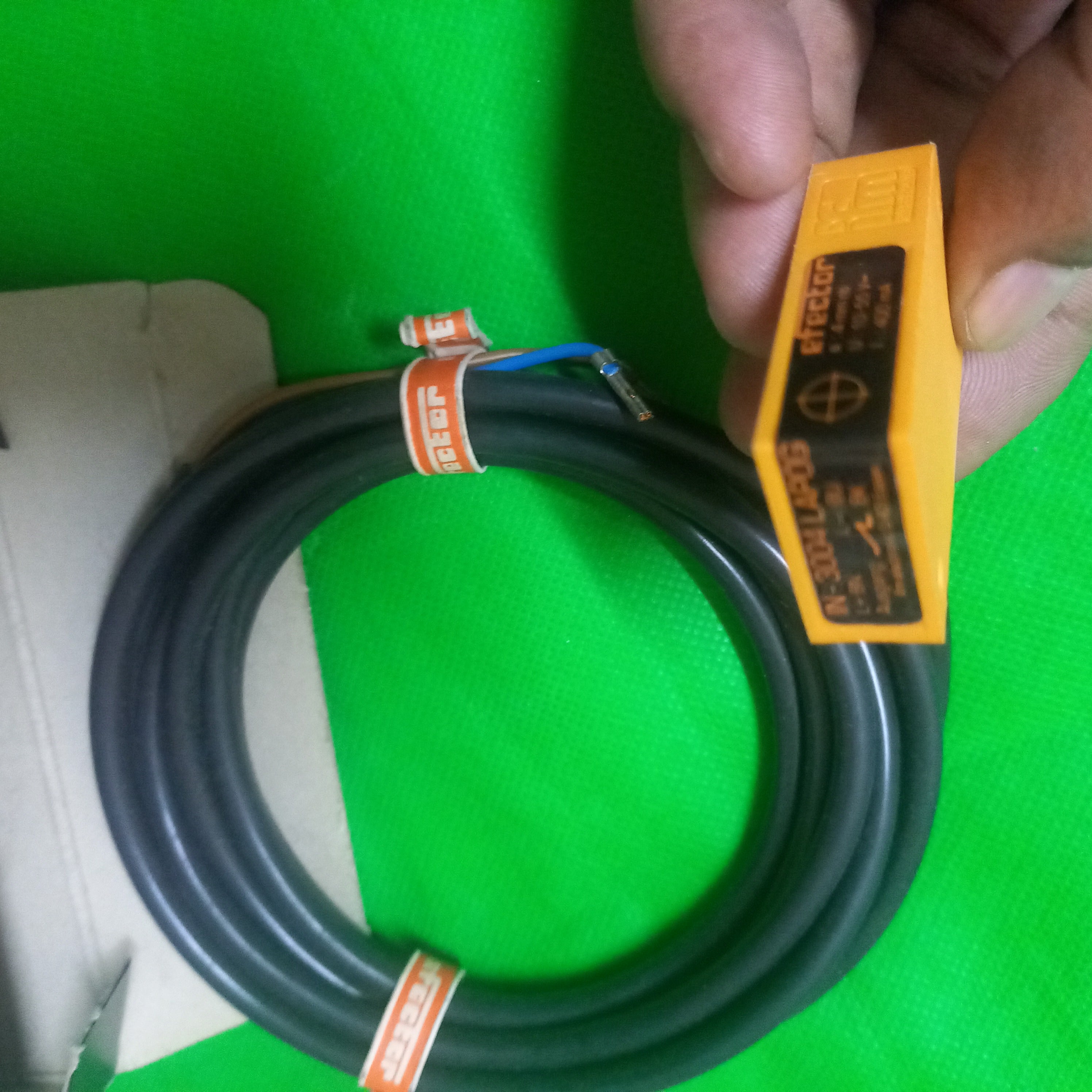 Inductive sensor,  IN5014, IN-3004LAPOG, PNP,NC, Range_4mm,