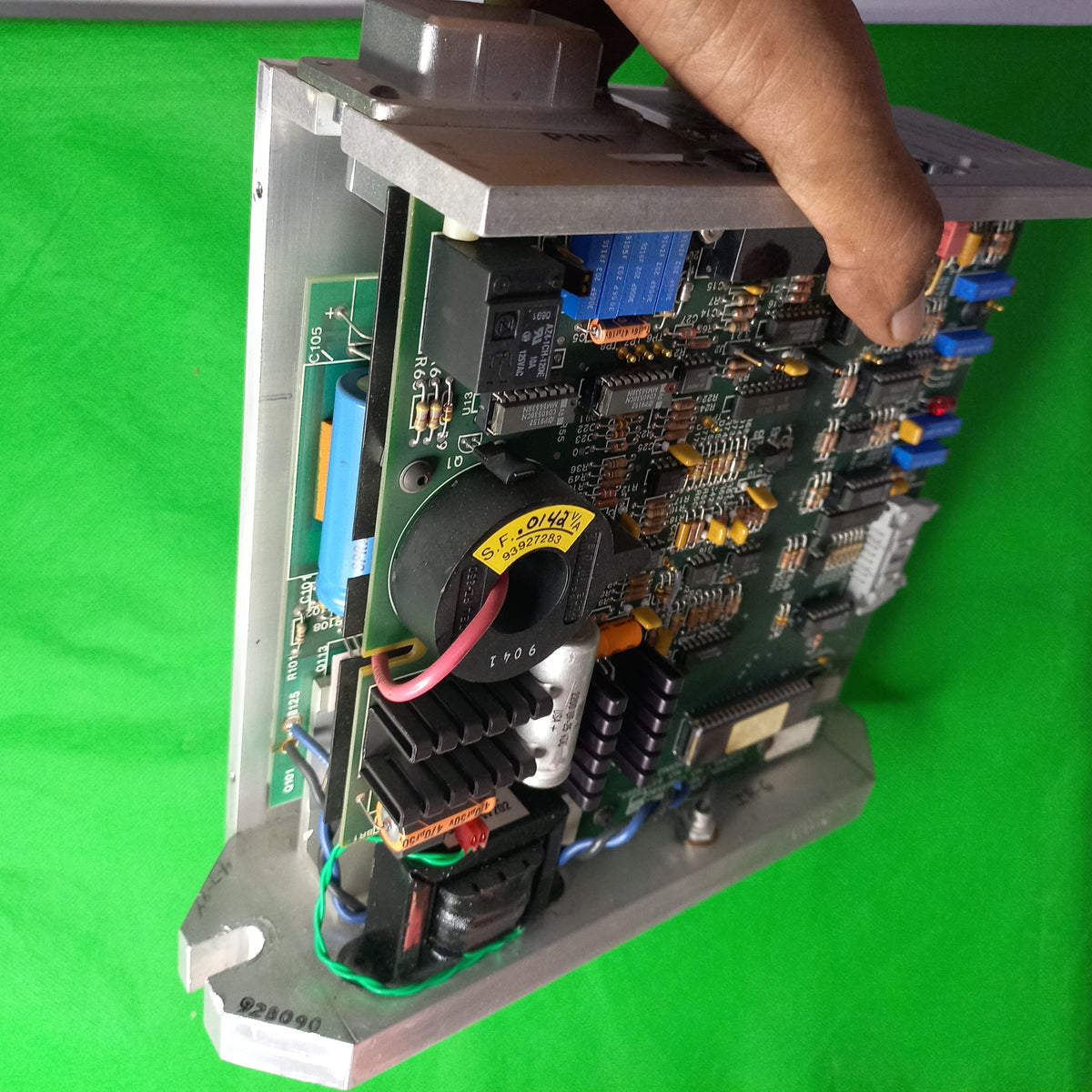 Whats inside the Ingresoll-Rand IR 12-27-97 D.C. Motor System 93972693
