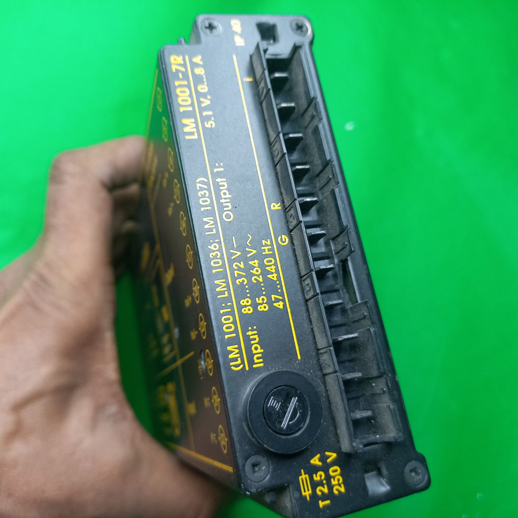 connector side photo of LM1000MKii melcher