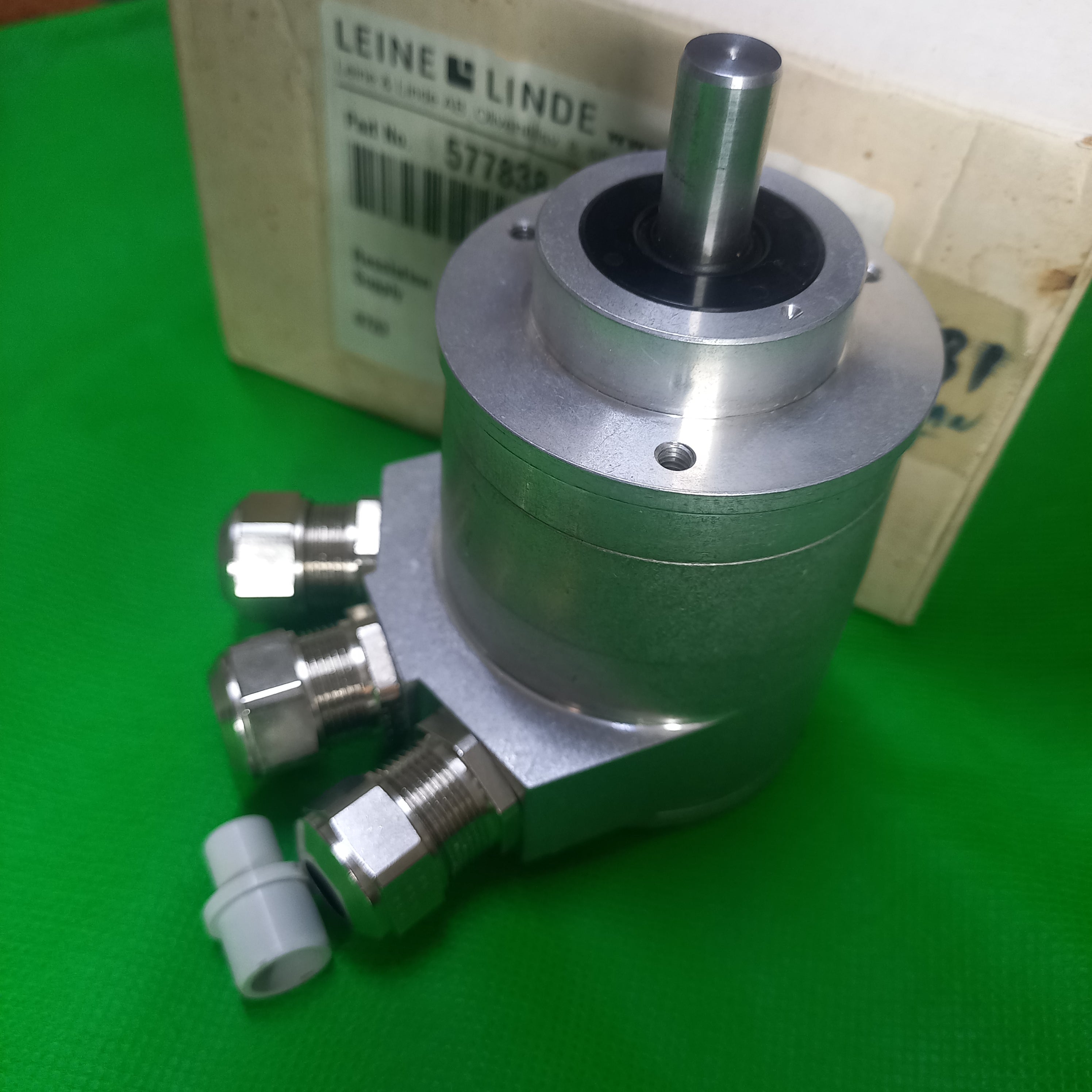 Leine & Linde  RSA 608, 577838-01 ; 10mm Shaft, 25 bit (13 bit singleturn + 12 bit multiturn)