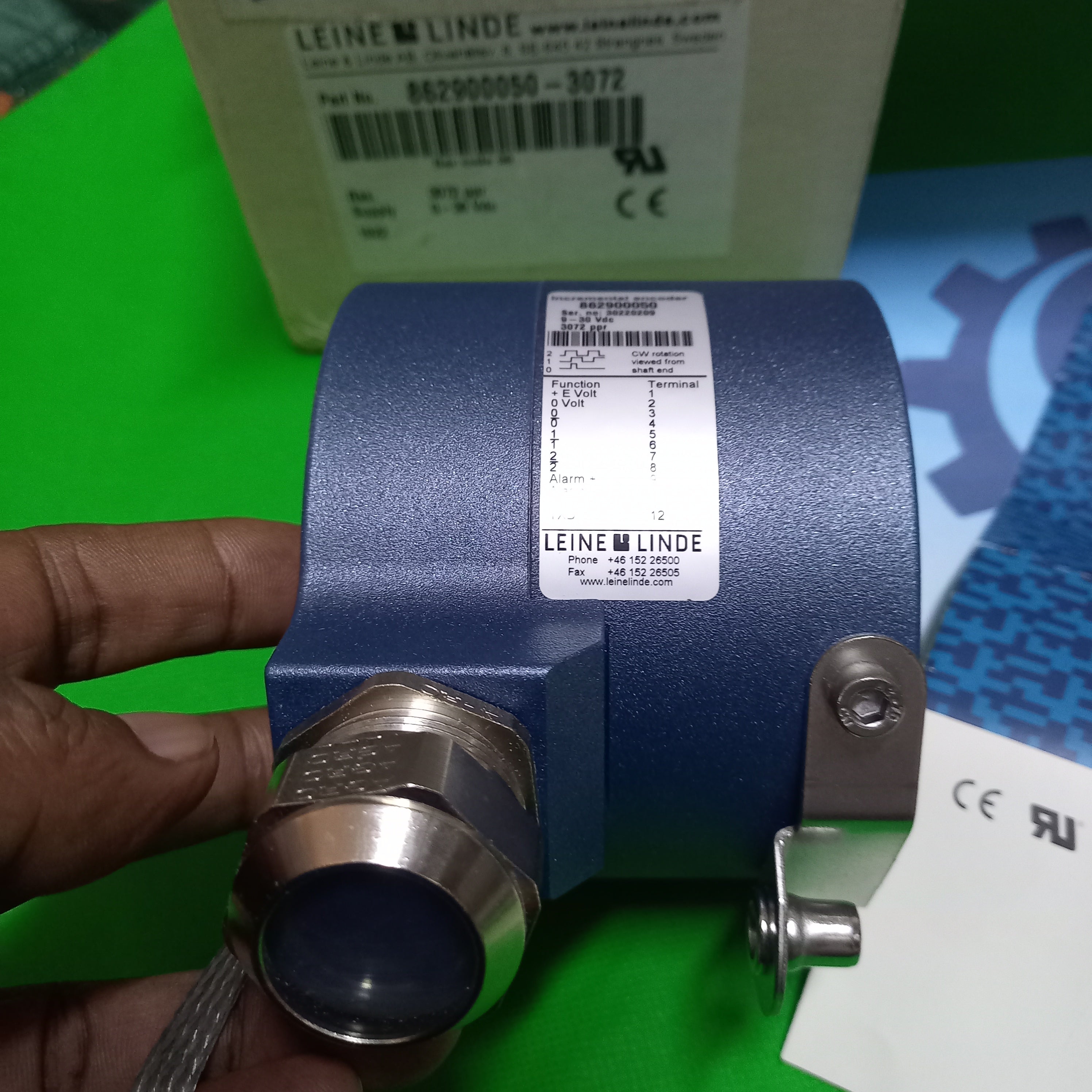Leine Linde  Encoder| 862 Series | HCHTL interface| 3072 PPR | Hollow Dia 16mm | 8-30 VDC |