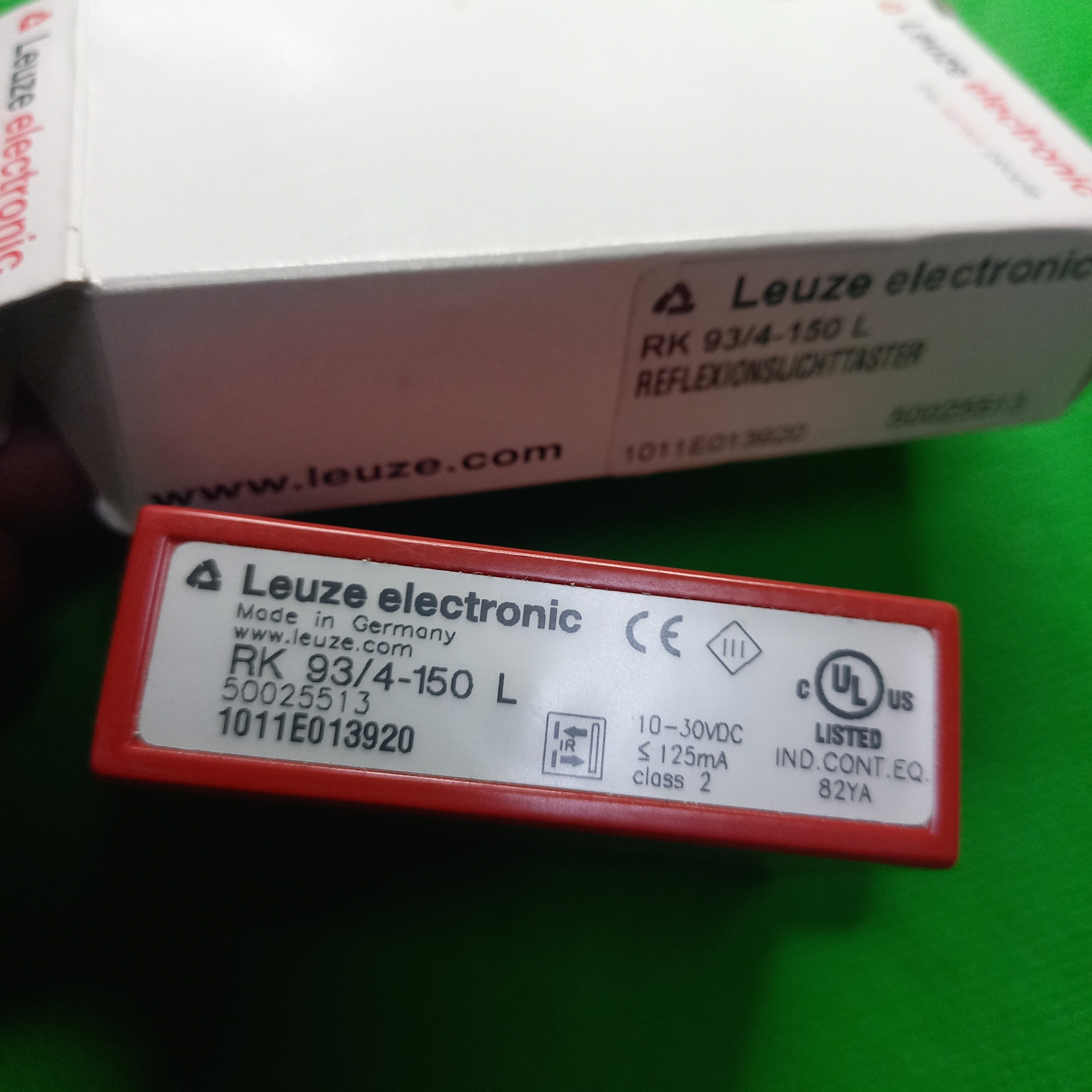 Leuze RK934-150L 50025513 PNP M12 170mm 4