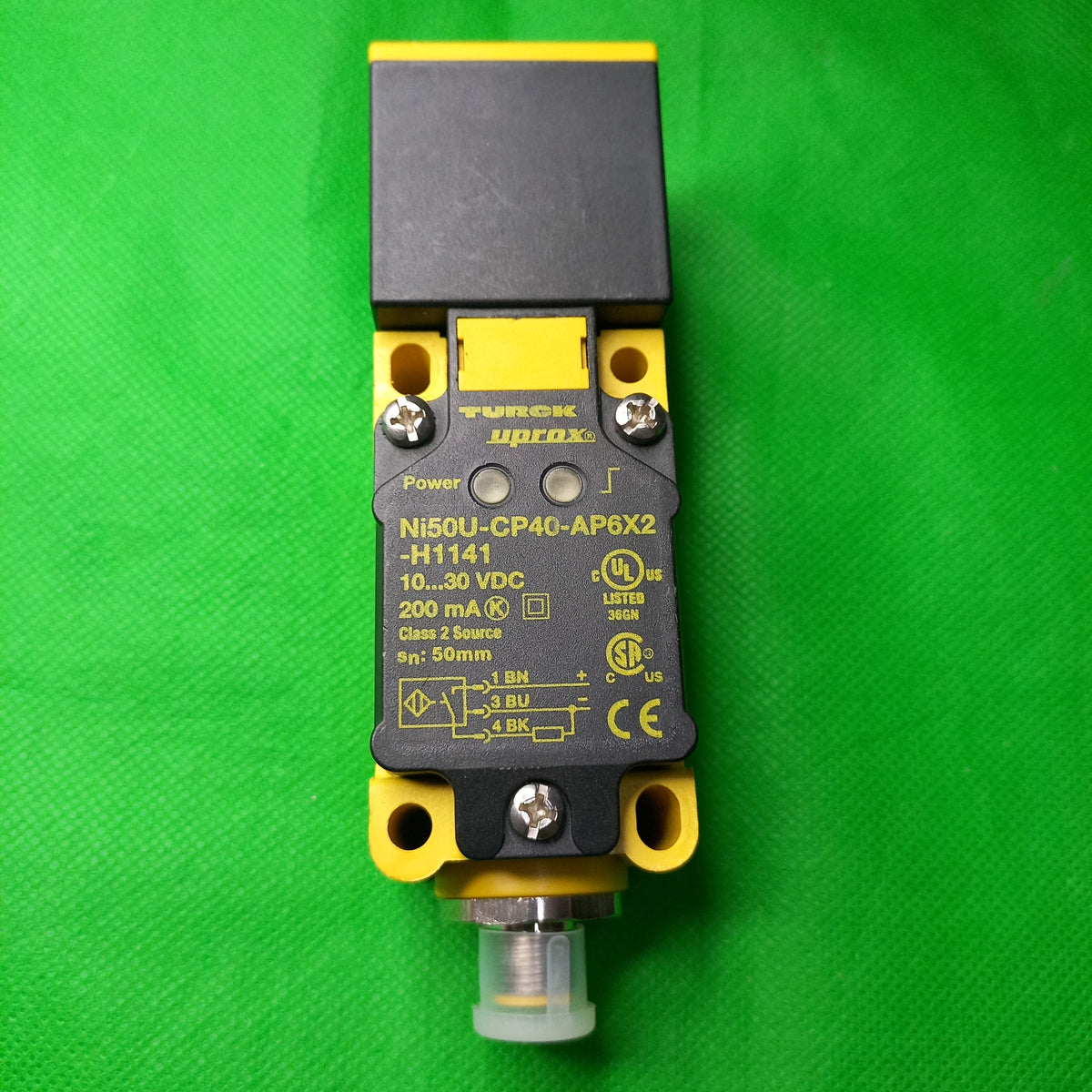 Top view of  NI50U-CP40-AP6X2-H1141; Rectangular; Height 40mm; DC 3-wire, 10…30 VDC; NO contact, PNP output; M12 x 1 male connector
