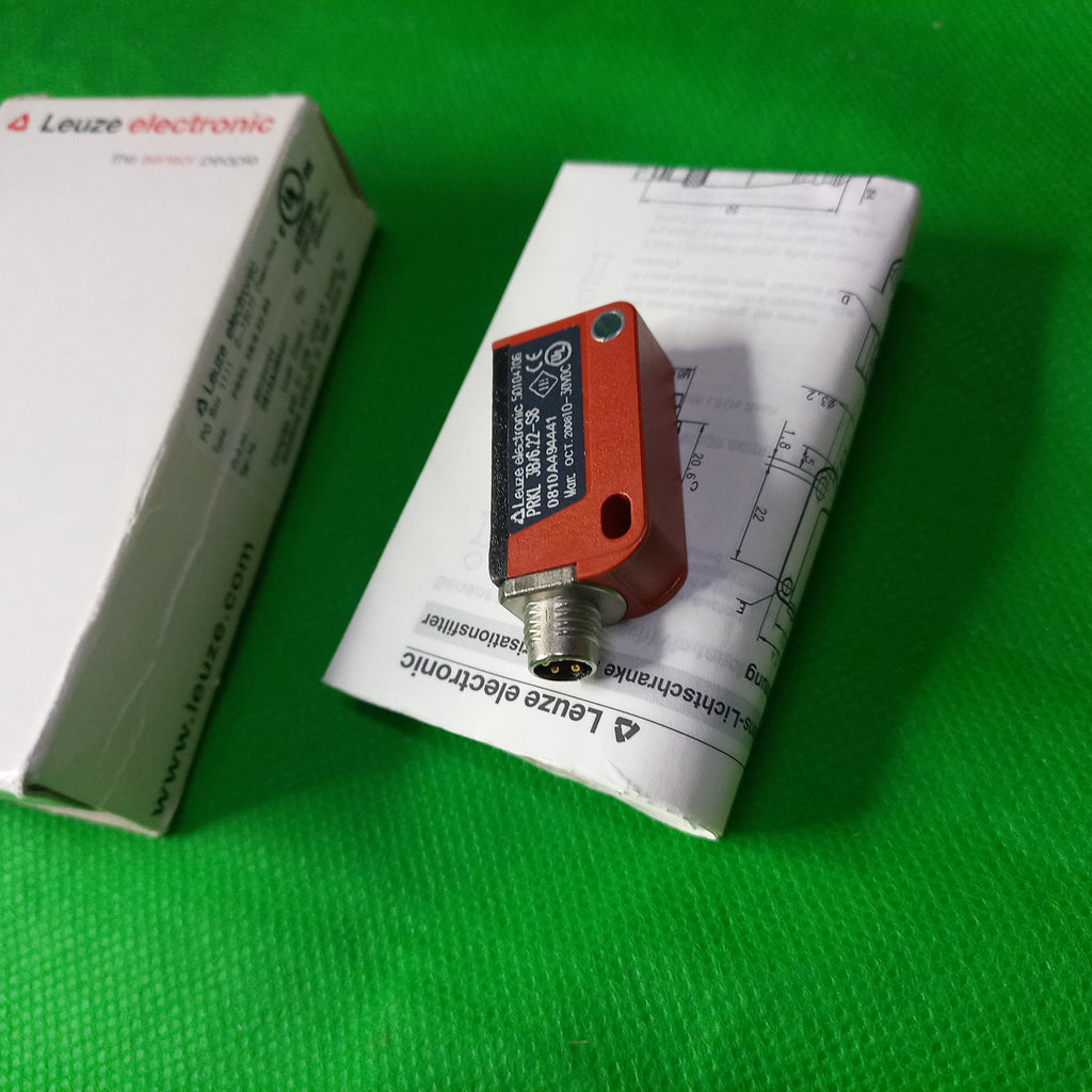 M 8 Connector on PRKL 3B/6.22-S8, Part no 50104706, Polarized retro-reflective photoelectric sensor