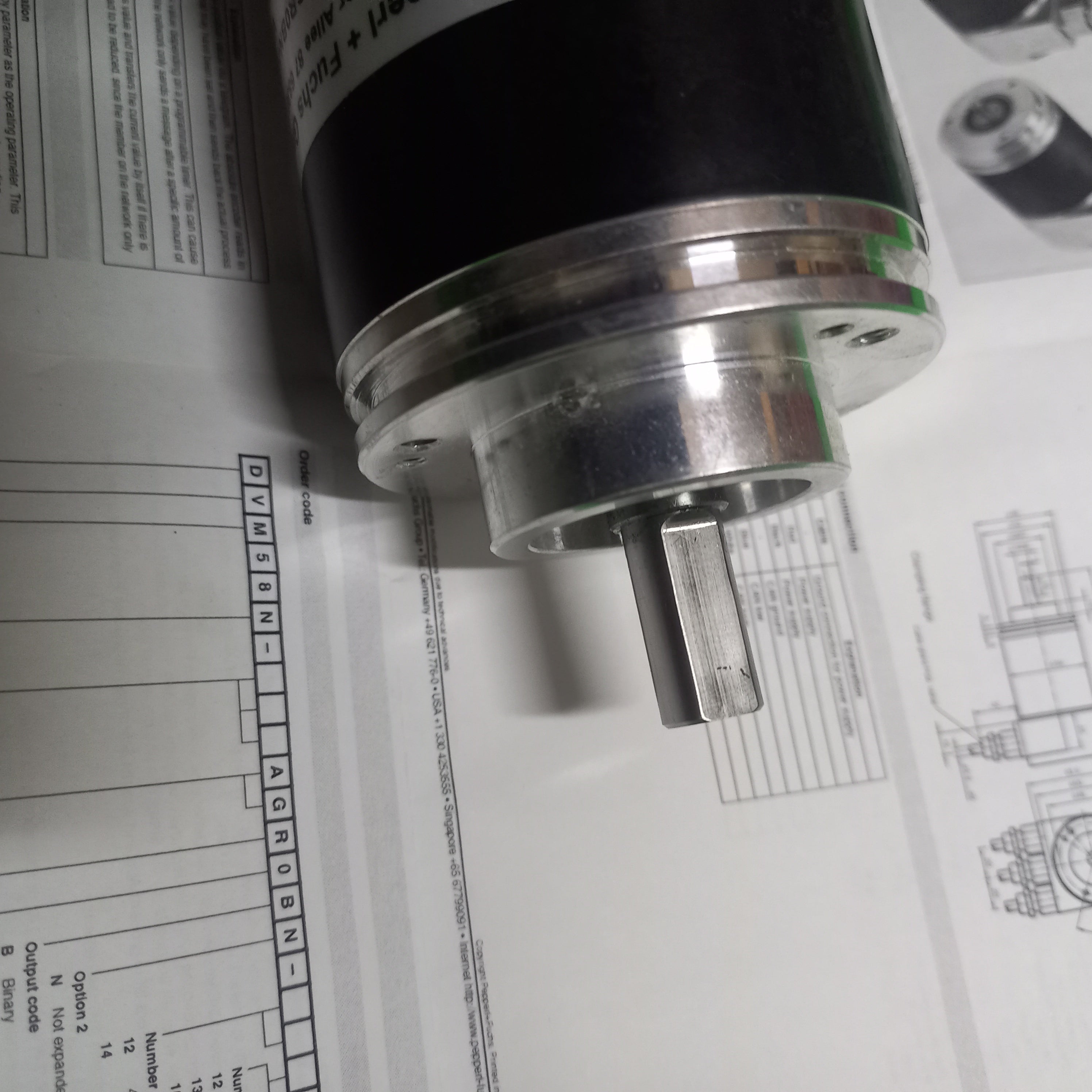 Pepperl + Fuchs MultiTurn DeviceNet | Binary  8192x4096 | DVM58N-011AGR0BN-1213