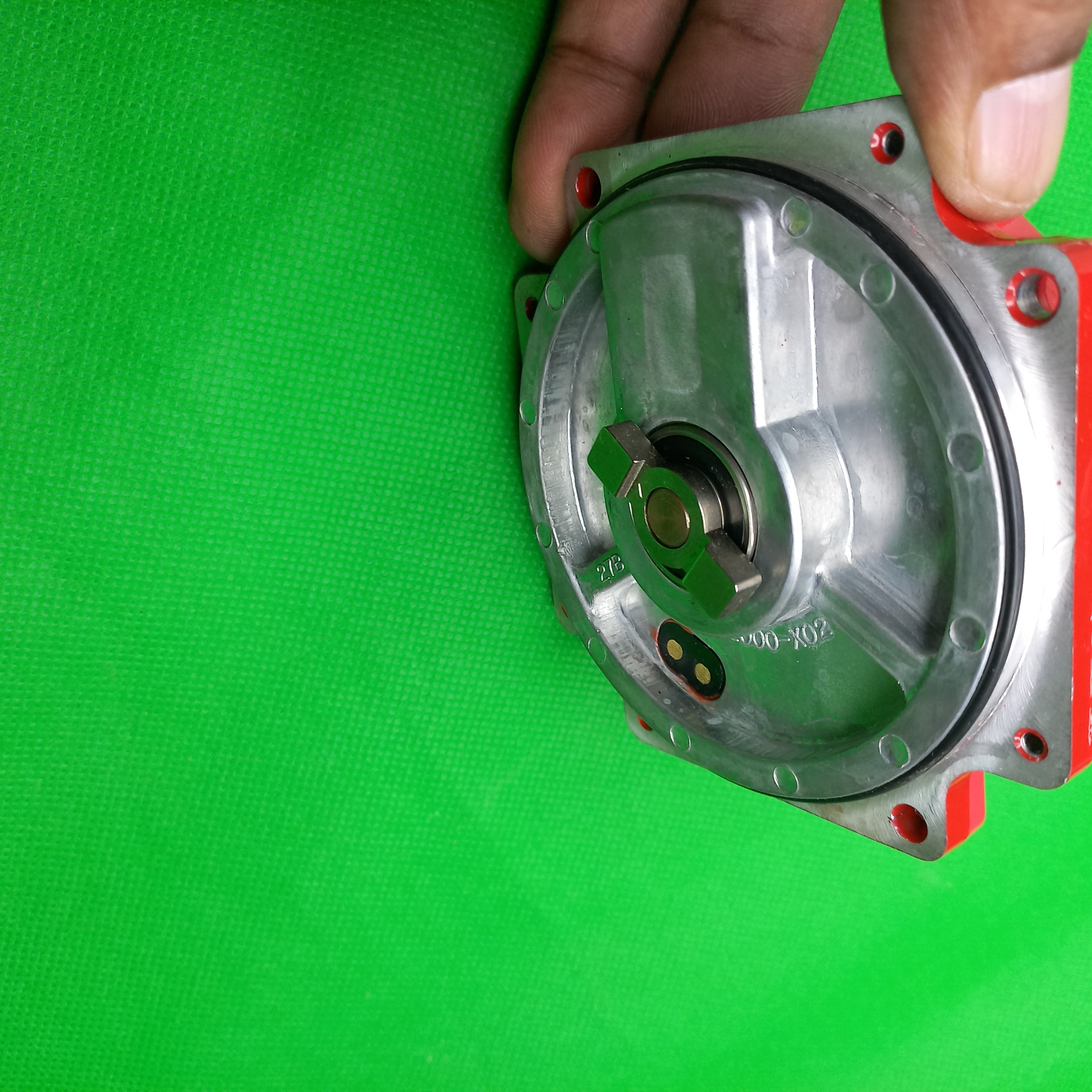Front Encoder side showing key for installation on motor Pulsecoder AlphaI I1000 A8602005T301 Fanuc A860-2005-T301: α1000iI