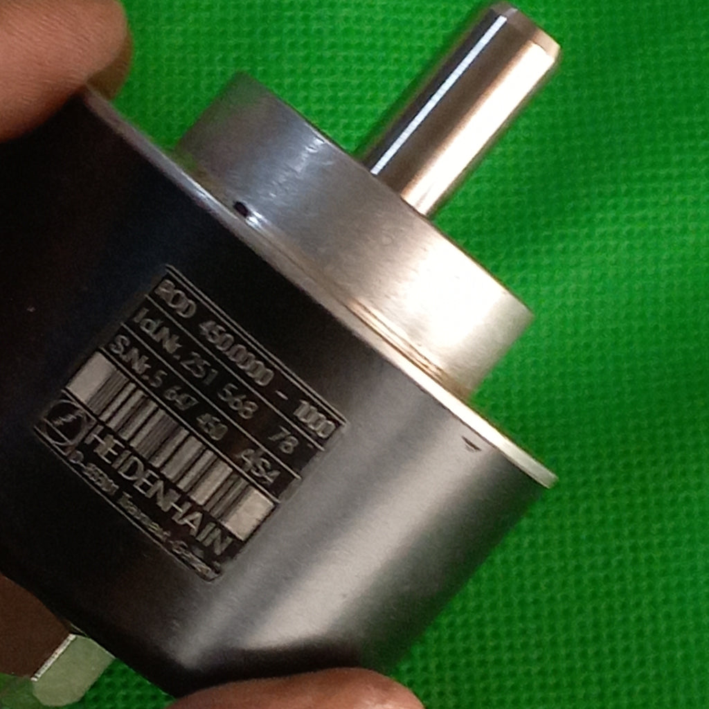 10 mm shaft clamping flange Encoder Clamping flange, 11µAss;
ROD450.0000-1000 ; 251 568 78

The&nbsp;HEIDENHAIN ROD 450 incremental rotary encoder offers the following features…

10mm diameter shaft
Line counts =1000
11µApp signal
Single reference mark
5V ±0.5V