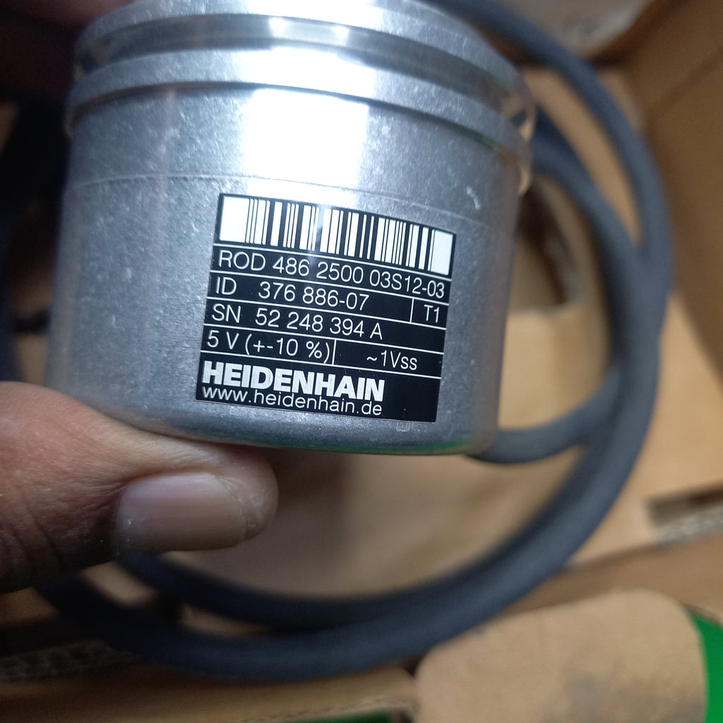 Part number and Identification detail sticker of Heidenhain Encoder 1VSS  ROD 486 2500 03S12-03  
