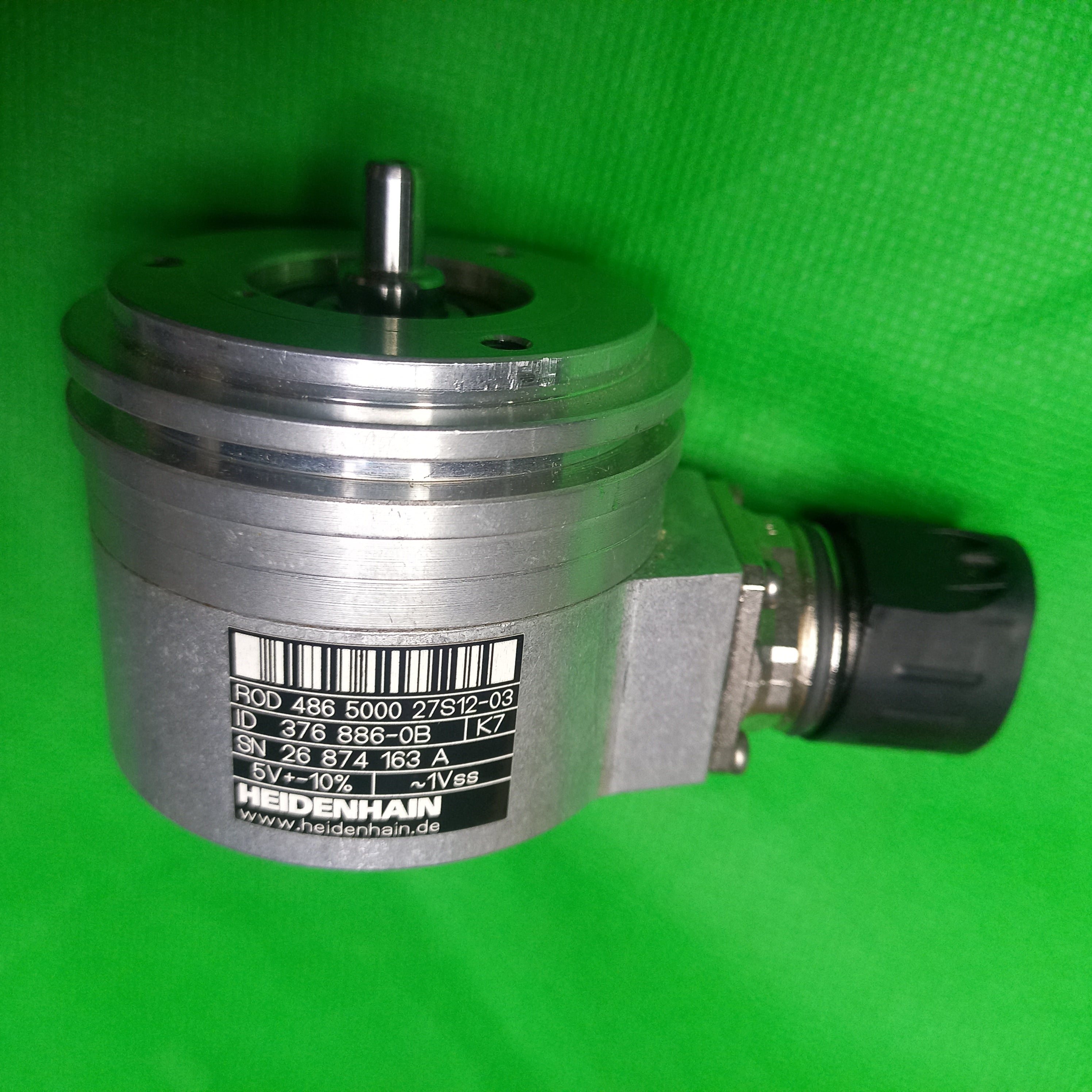 Specification sticker view of ROD 486 5000 27S12-03 | Id 376 886-0B | 5V | ~1Vss | 6mm Shaft | Synchro Flange encoder
