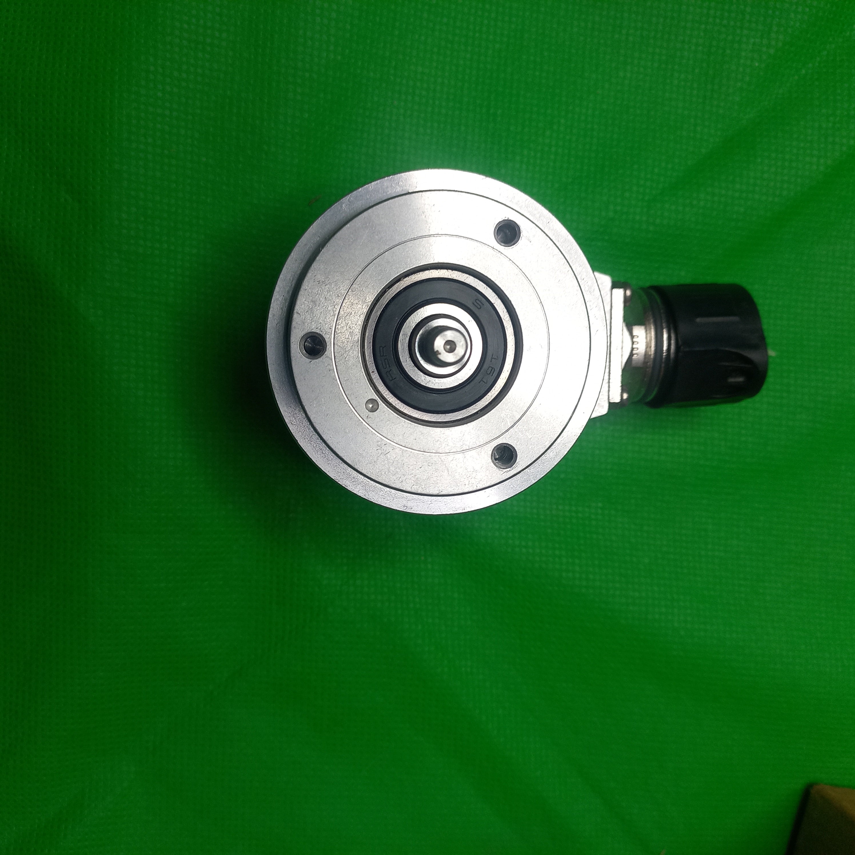 PCD mounting hole view of ROD 486 encoder ROD 486 5000 27S12-03 | Id 376 886-0B  