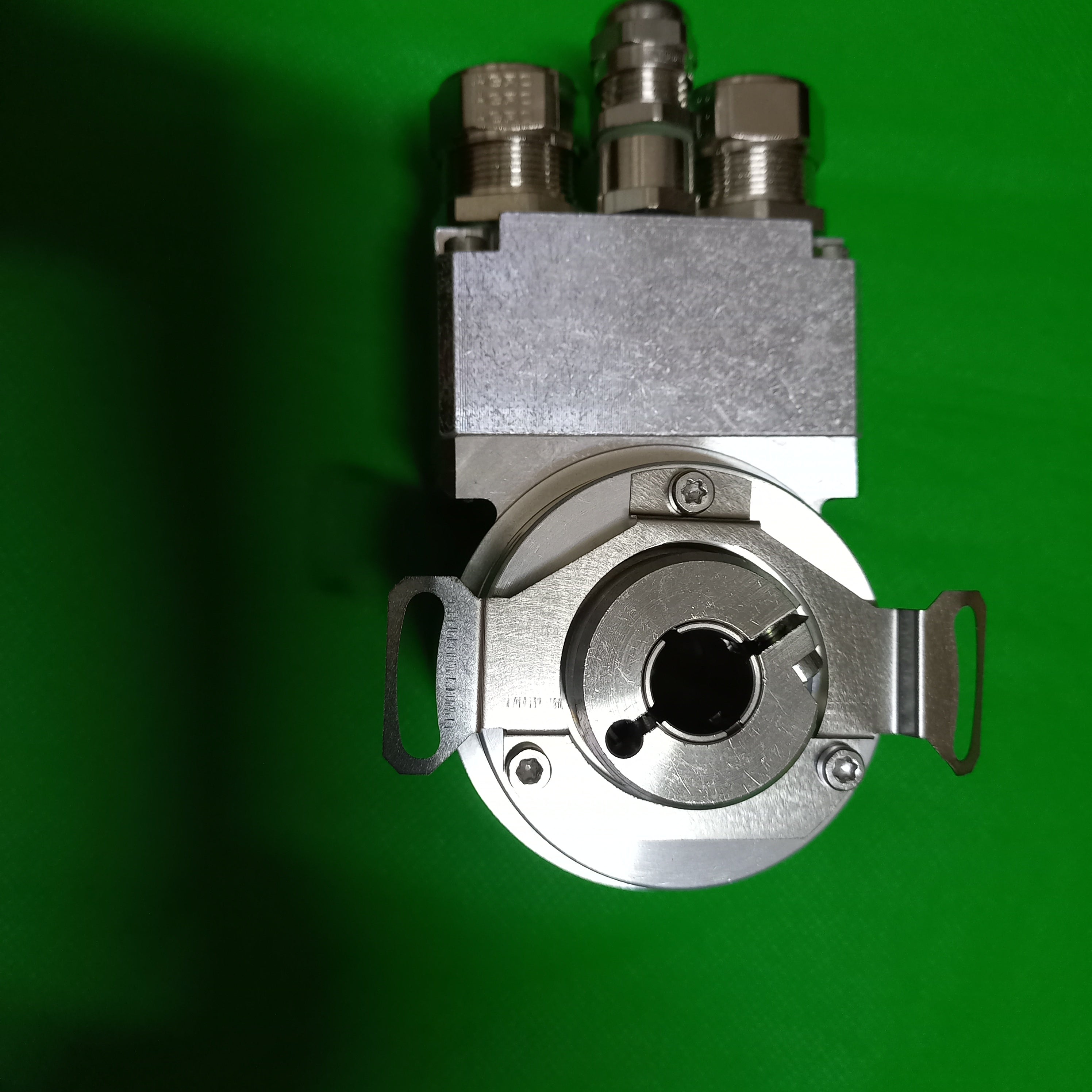 TR Electronics Absolute Multiturn CEH58M-00024 | Hollow12mm|  profibus DP, 4096x4096
