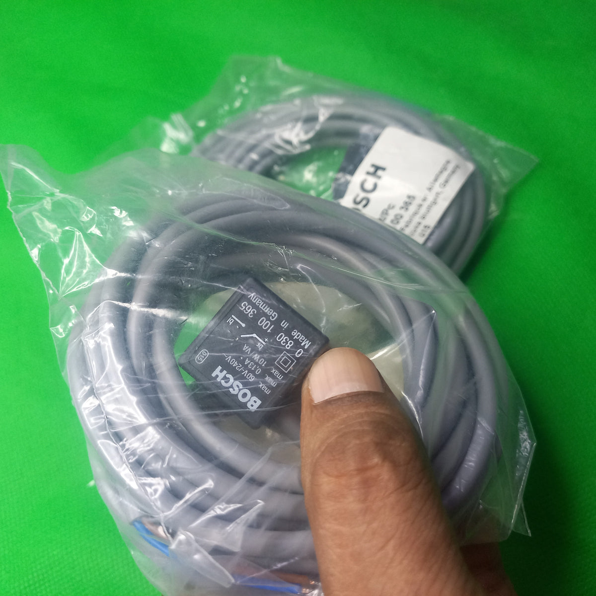 sensor photo Reed Switch with Cable Sensor, Series SN2,0830100365; specification sticker side