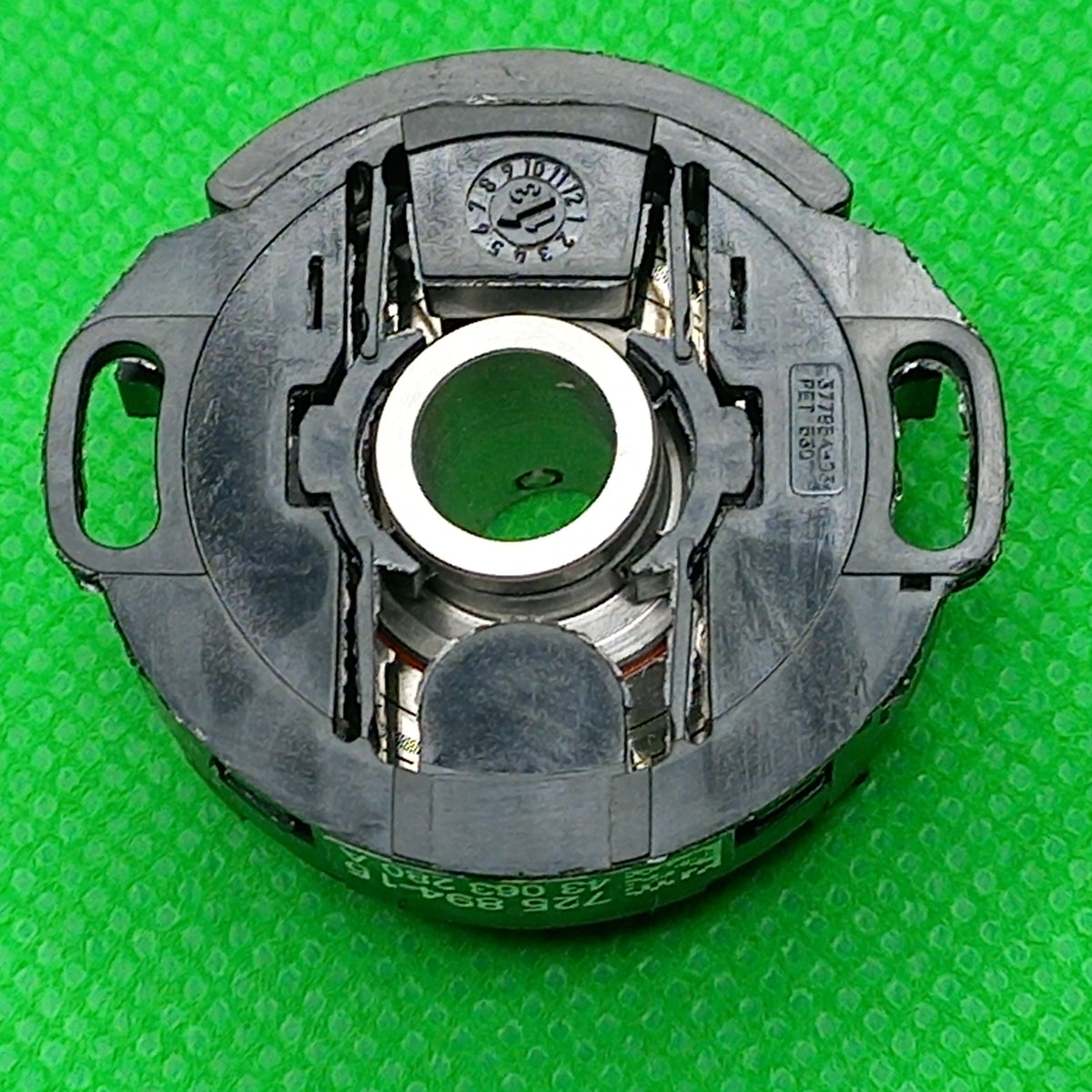 Rear Plastic Mounting bracket for stator of Renco Bearingless encoder : Renco heidenhain 725 894-15 
43 063 280 A
