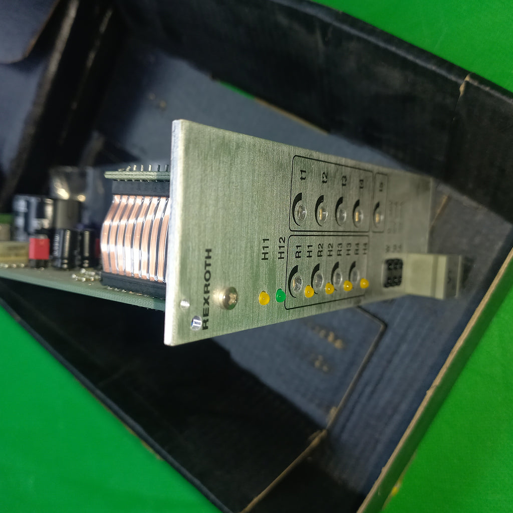 Card LED indication and Operator view of Mannesmann Rexroth VT3017-37#2 MatNr #00020302 A102 E 521860.0500
