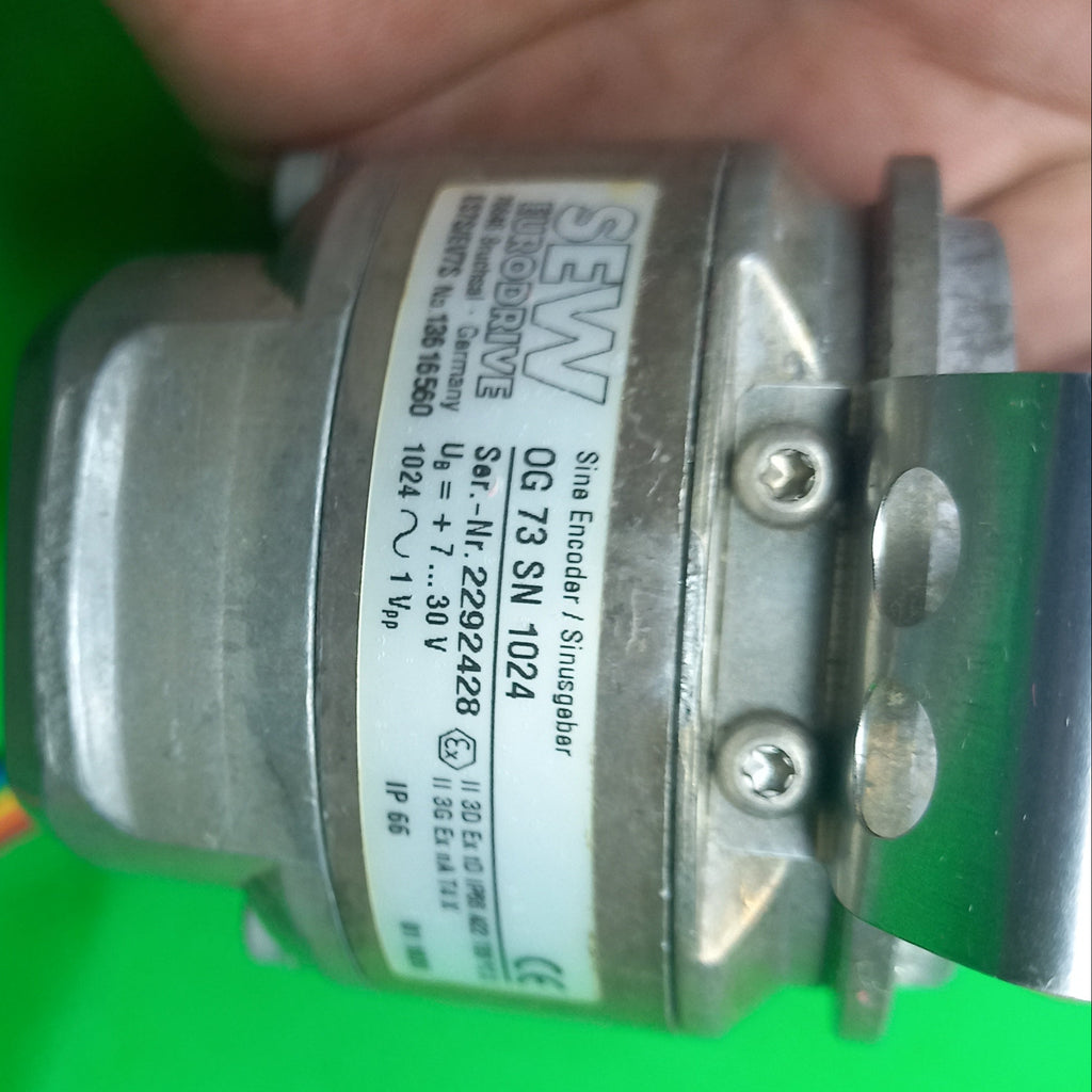 specification sticker of SEW ES7S | EV7S 13616560_OG73SN10241024_1Vpp.SineEncoder  Sinusgeber 