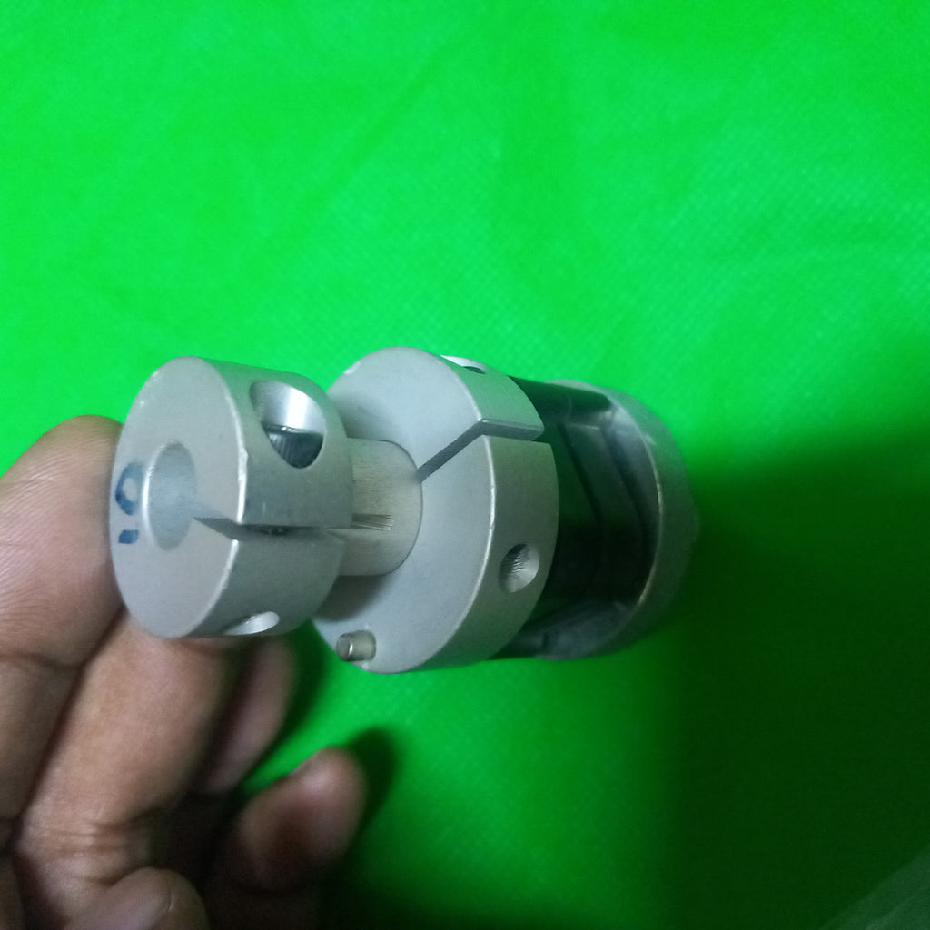 Encoder coupling DR 71-132 EV1./AV1. 10/06 Part No. 136 17 060/ SEW-EURODRIVE 
DR71-132 EV1./AV1. 10/06