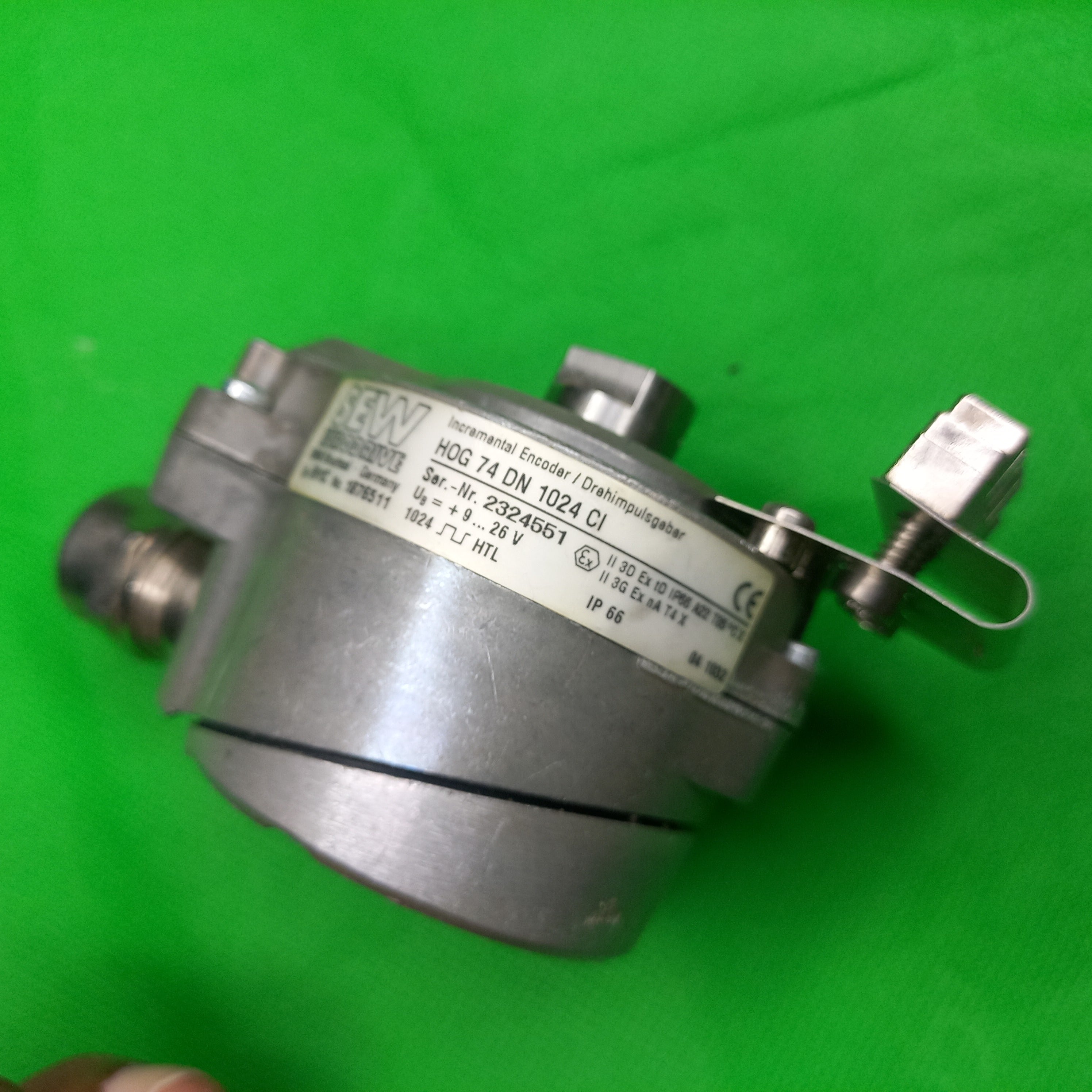 Hollow shaft encoder HOG74 baumer SEW motorfeedback