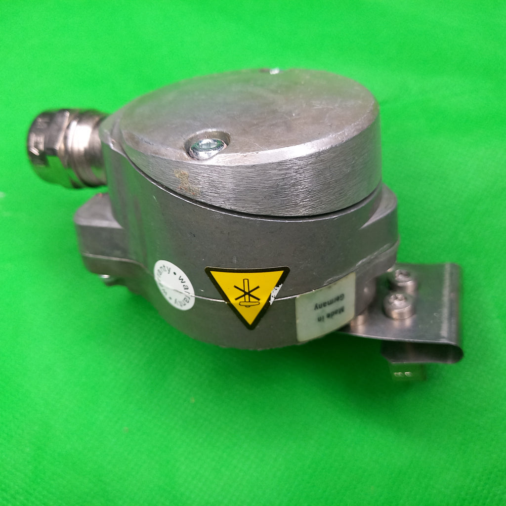Rear side of HOG 74 baumer SEW motorfeedback