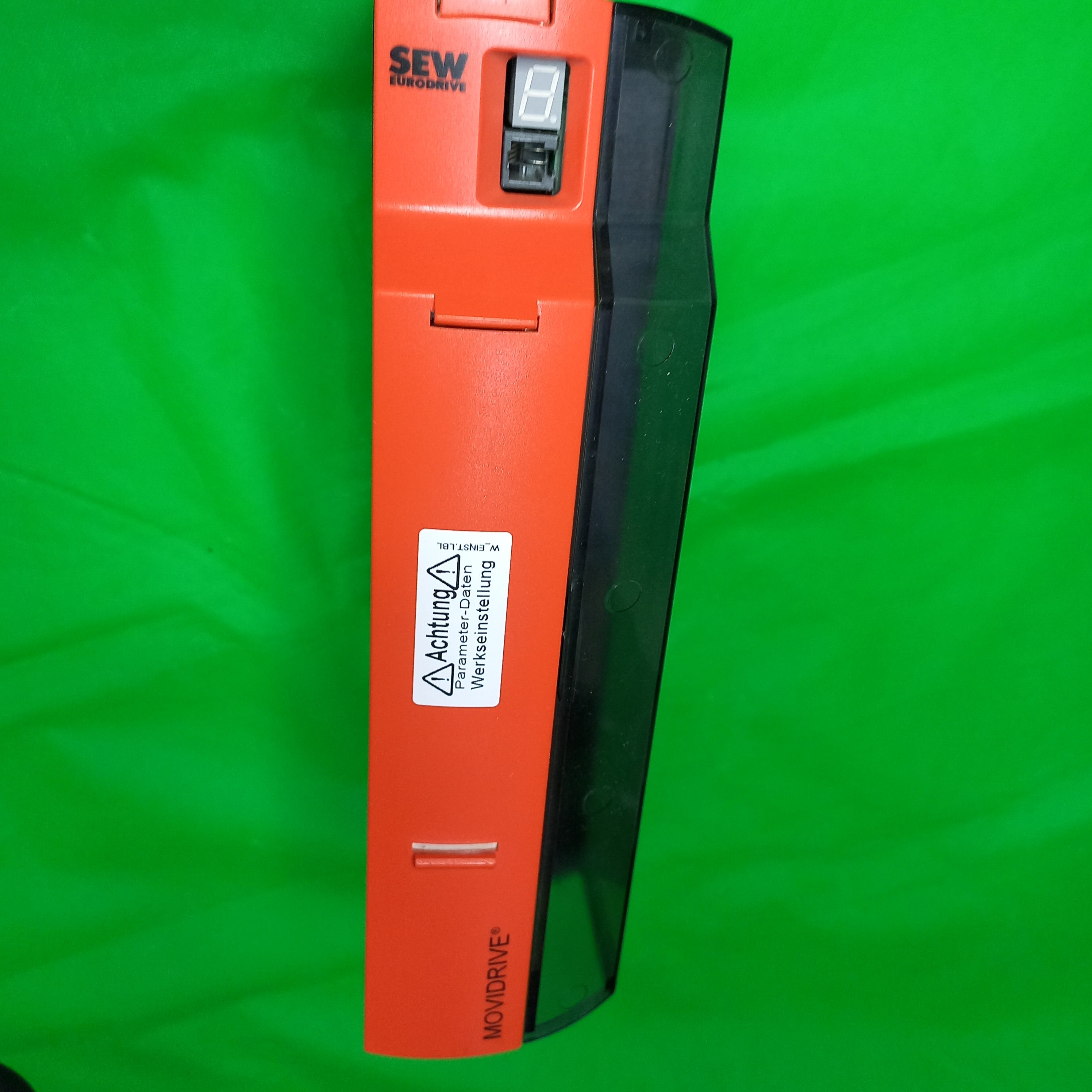 MOVIDRIVE® B
Type : MDX60/61B 0008-5A3-4-0_	
Power Range with overload reserve 1.5 x IN ;  0.75