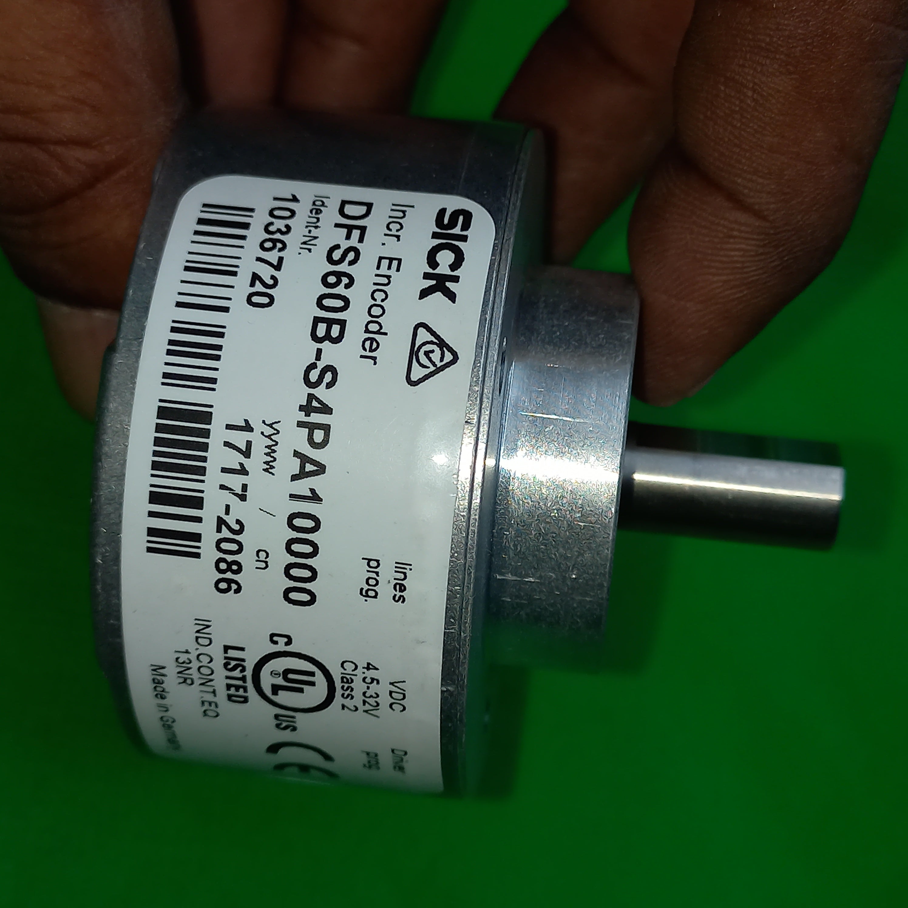 Clear view of part number specification sticker and ident. nr of DFS60B-S4PA10000