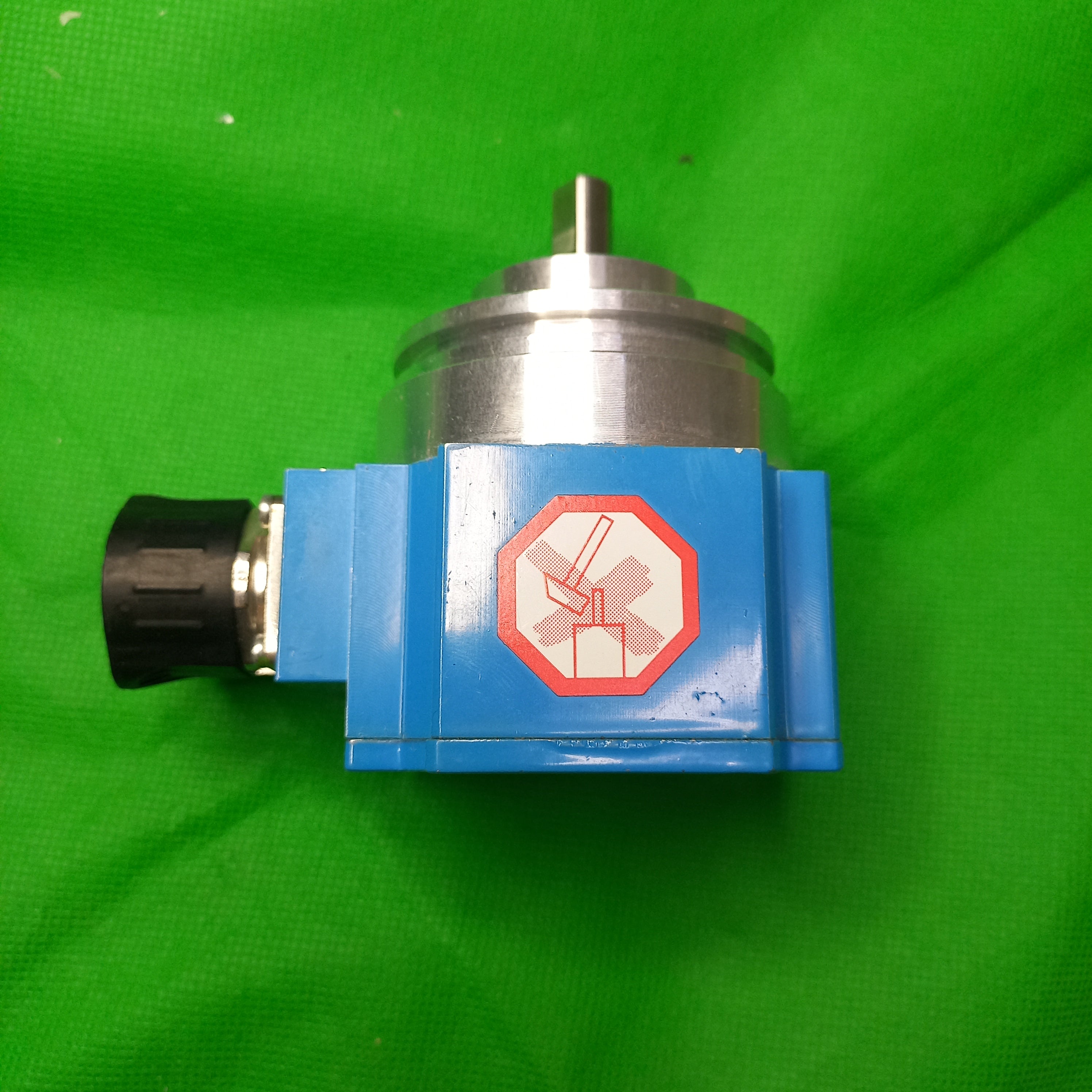 SICK SRS50-HWA0-K01 | 1034192 | HIPERFACE, 1024PPR, BINARY, 10MM shaft, 7-12VDC