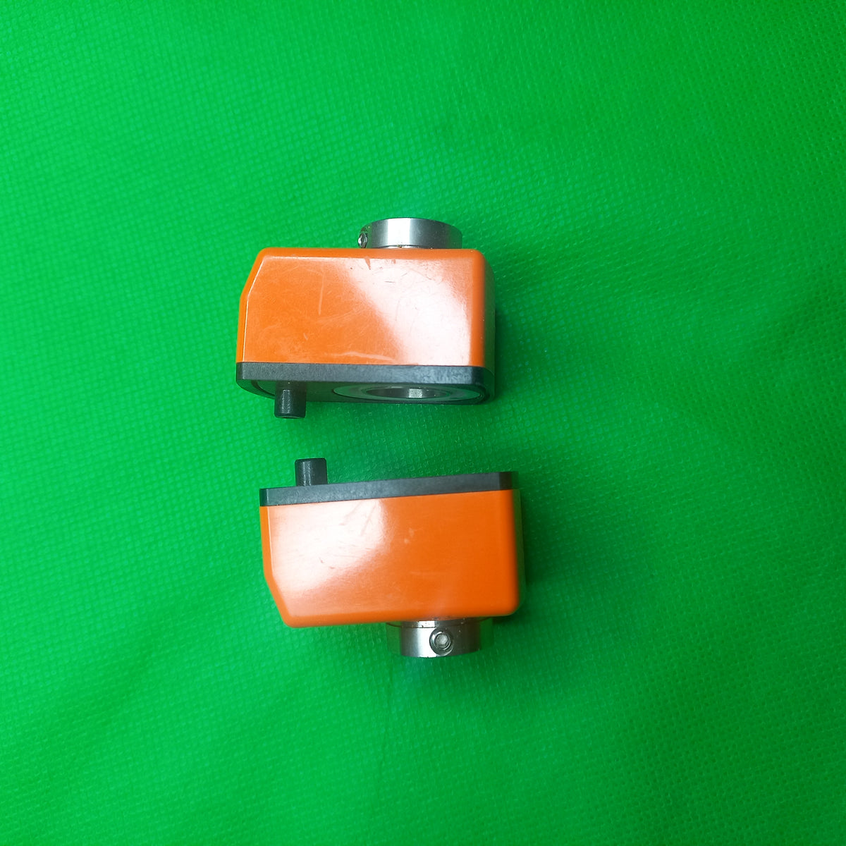 Right and Left hand side view both in one frame SIKO Digital Position Indicator DAO4 ; DA04-02-40-1-e-14 | DA0402401exx