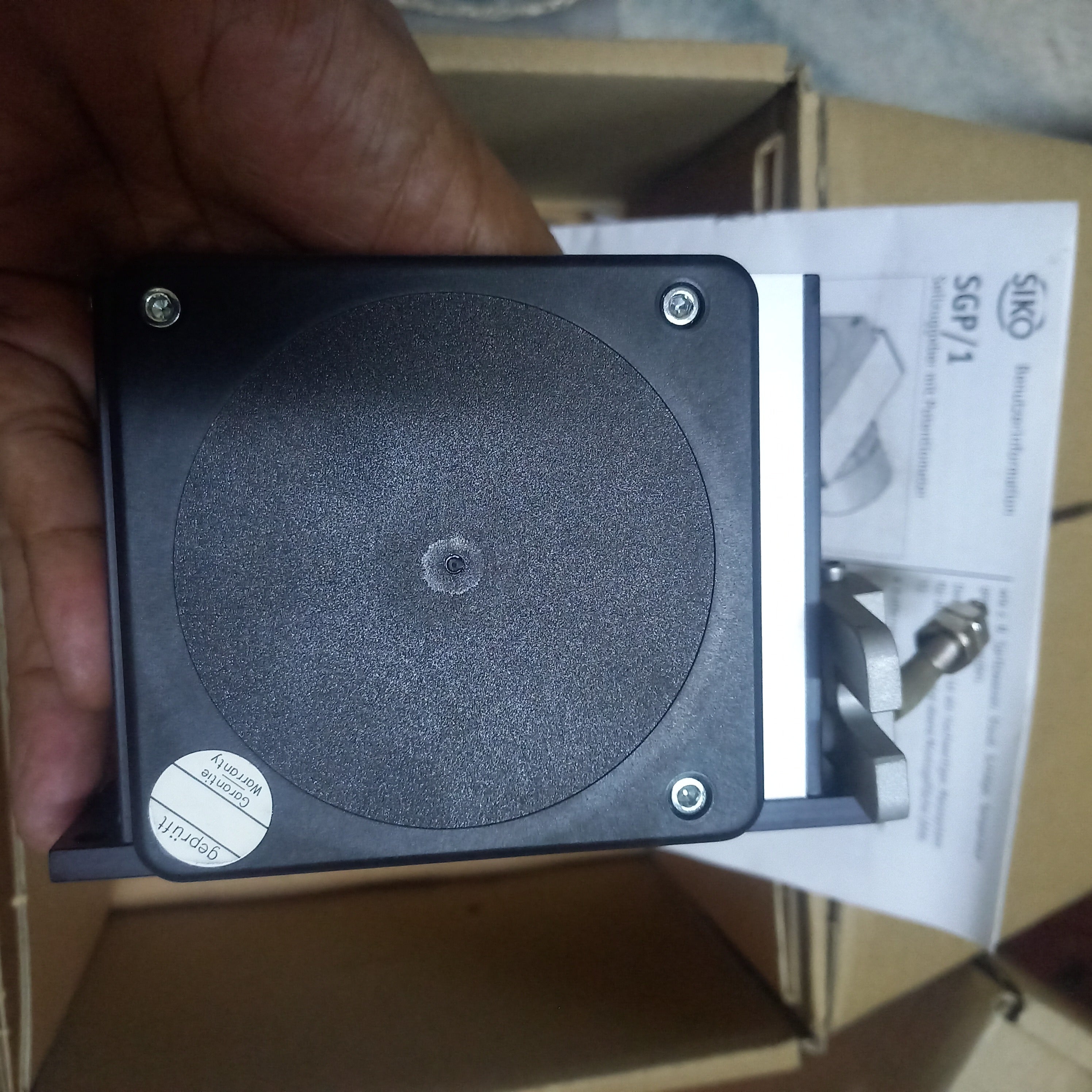 Rear side of SGP1-2500 ; Pot 10k_SGP/1-0201