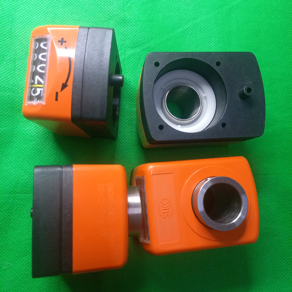 4 views in one frame for 
DA09S-02-25-1-e-20_CCW,MountPos=2, Incr/rev=25mm, in Counter Clockwise Direction, Decimal point =1, 20mmHollow