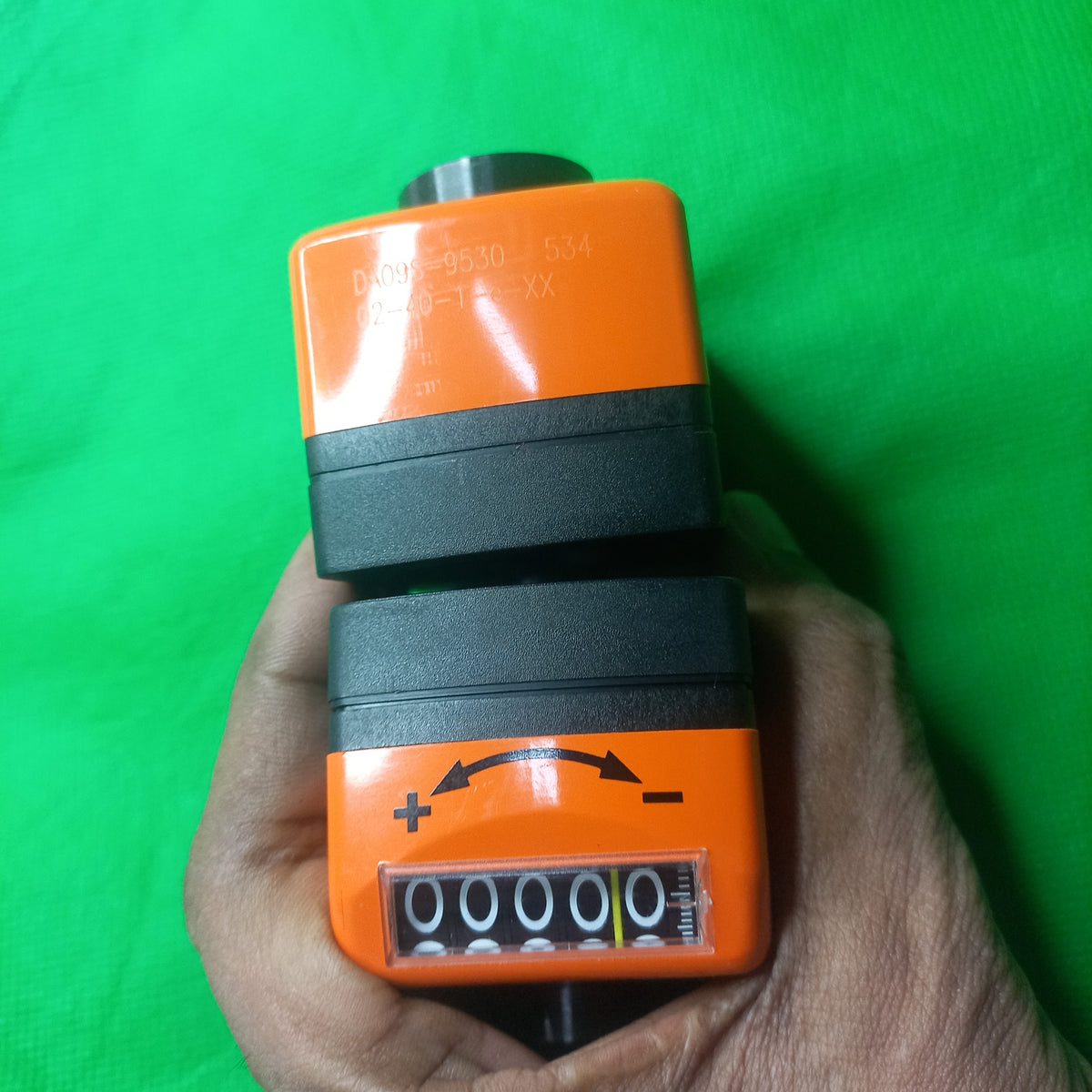 TOP and bottom views in single frame SIKO Digital position indicator DA09S , SIKO_DA09S-02-40-1-e-20_Mount_pos._2_incrementrev_40_CCW_20mm_Hollow