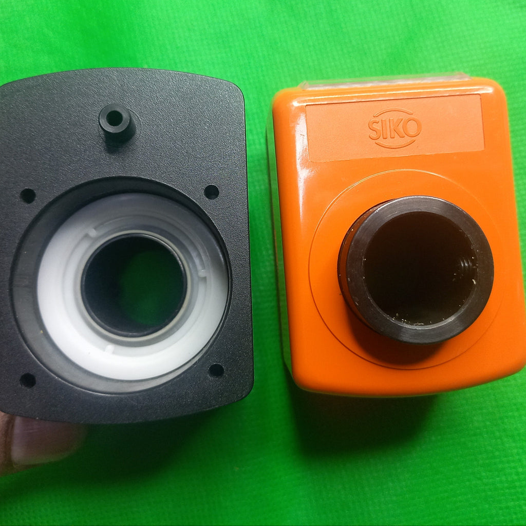 Front and top views in ONe frame, SIKO DA09S-02-40-1-e-20 Mount pos. 2, increment/rev 40, CCW, 20mm Hollow