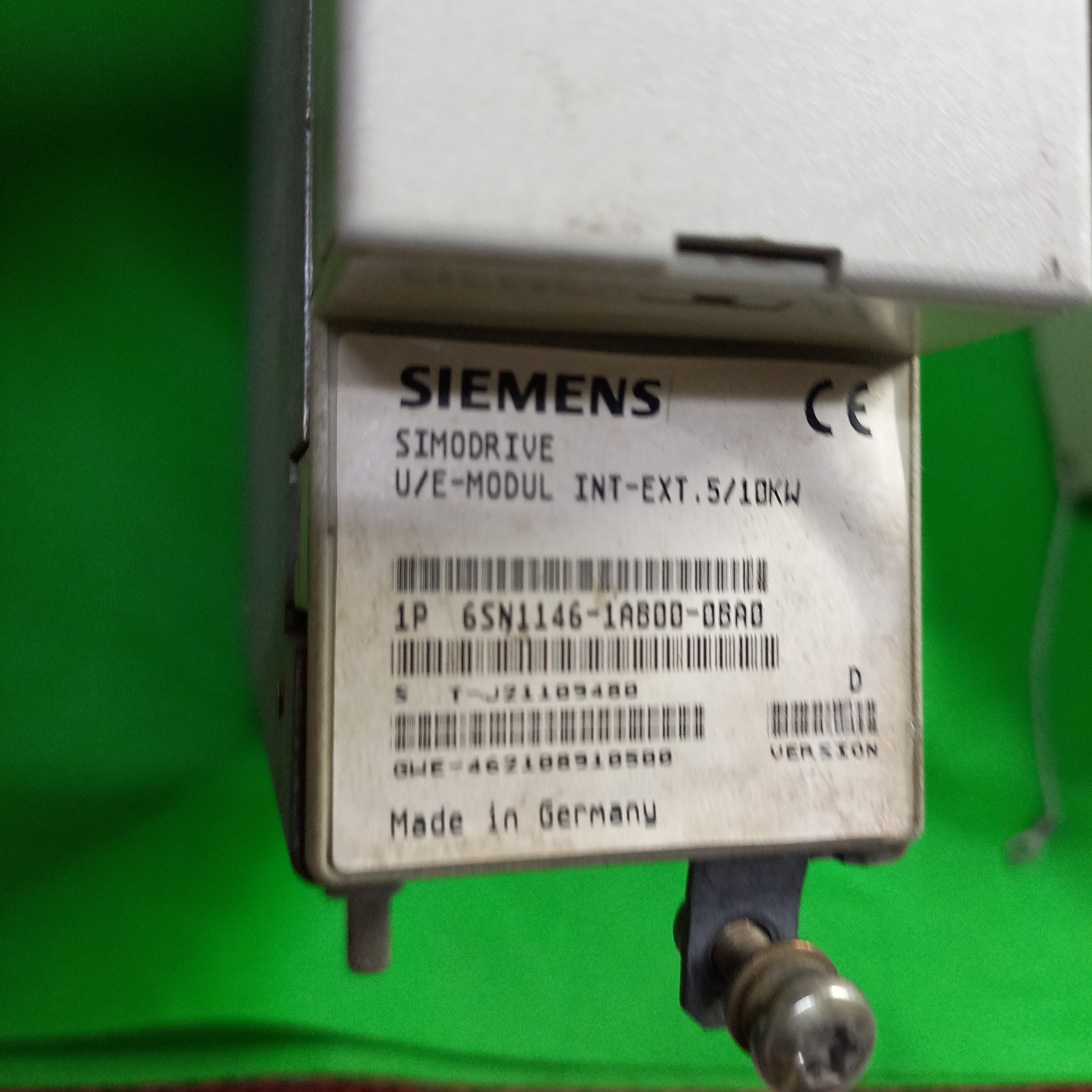 6SN1146-1AB00-0BA0 |&nbsp; SIMODRIVE 611-A/611-D Feed-in Module, 5/10 KW, Unregulated
UE-MOD.I/E.5KW 6SN1146-1AB00-0BA0