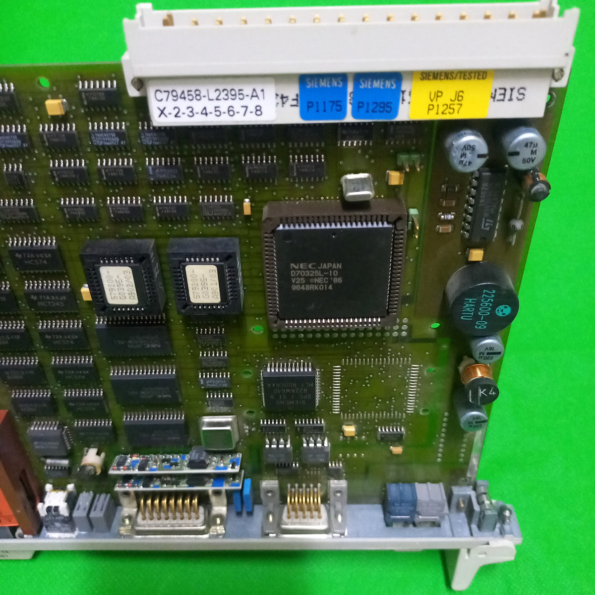 Siemens PC 612 F   SINEC 6GK15431AA01  Zoomed view  C79458-L2395 -A1