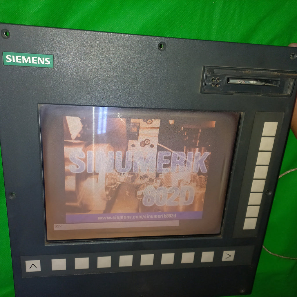 SINUMERIK 802 D base line
OPERATOR PANEL-CNC PCU210.2
1P 6FC5610-0BB10-0AA1