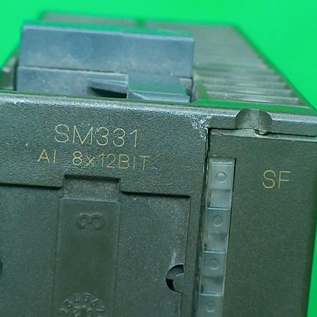 SM331 Ai 8x12 bit module  ; Siemens Simatic Video of unit 6ES7331-7KF02-0AB0
SM331, 8AI, 9/12/14Bit SIMATIC S7-300, analog input SM 331, isolated, 8 AI, resolution 9/12/14 bits, U/I/thermocouple/resistor, alarm, diagnostics, 1x 20-pole removing/inserting with active backplane bus