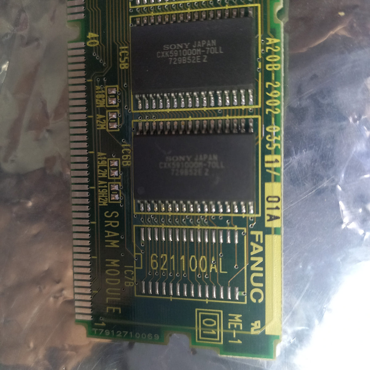 SRAM module ME-1 Side marking SRAM Module  A20B-2902-0351/01A, A350-2902-T354/01 , 
The FANUC SRAM Module A20B-2902-0351/01A is a 768KB static random-access memory (SRAM) daughter board/circuit module designed for FANUC CNC controls
