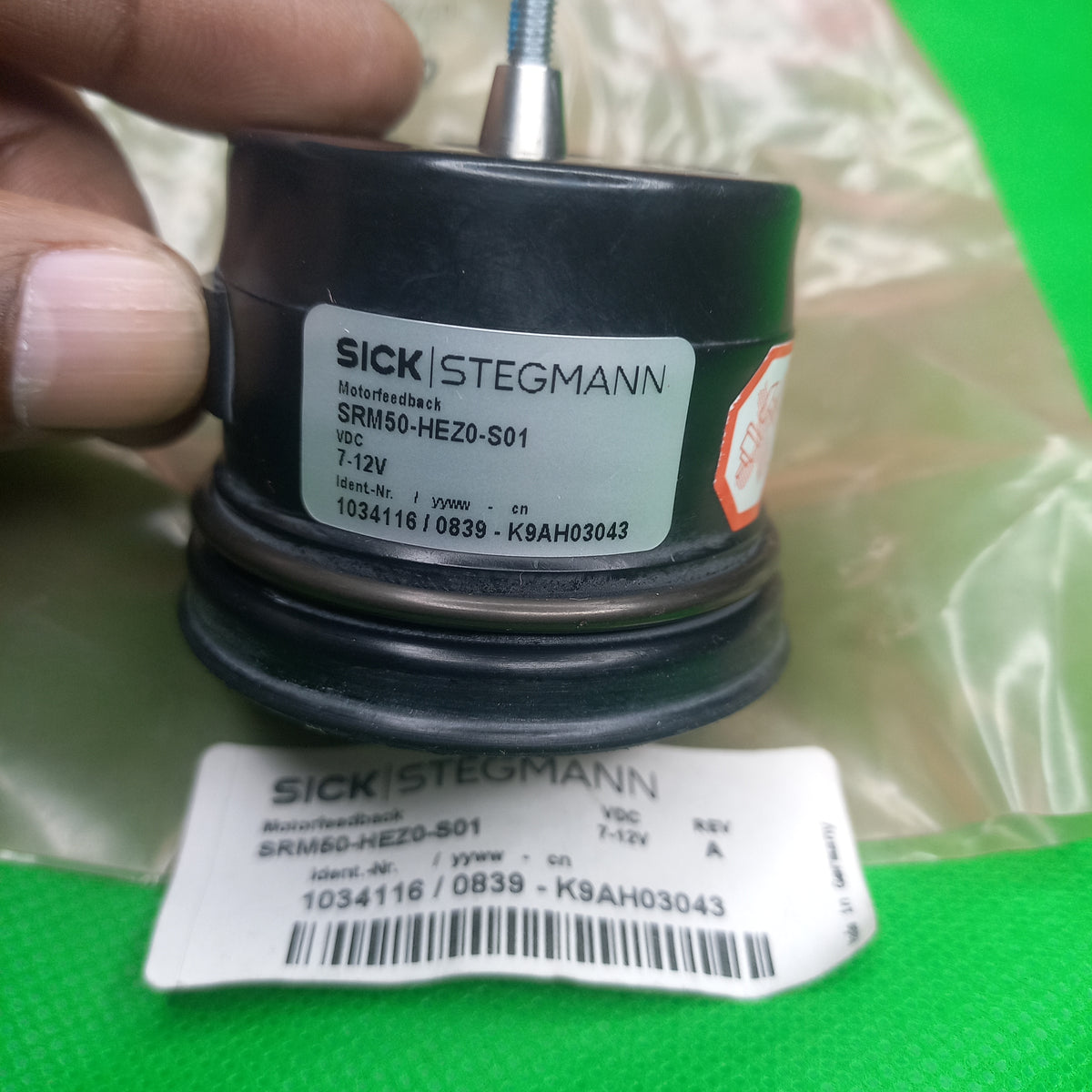 specification sticker of shaft taper, 9mm long rubber support SRM50