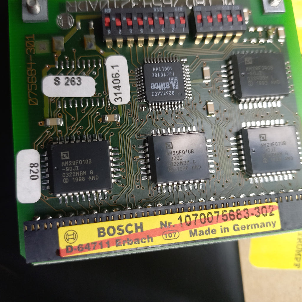 Sticker on Main body says Bosch 1070075683-302