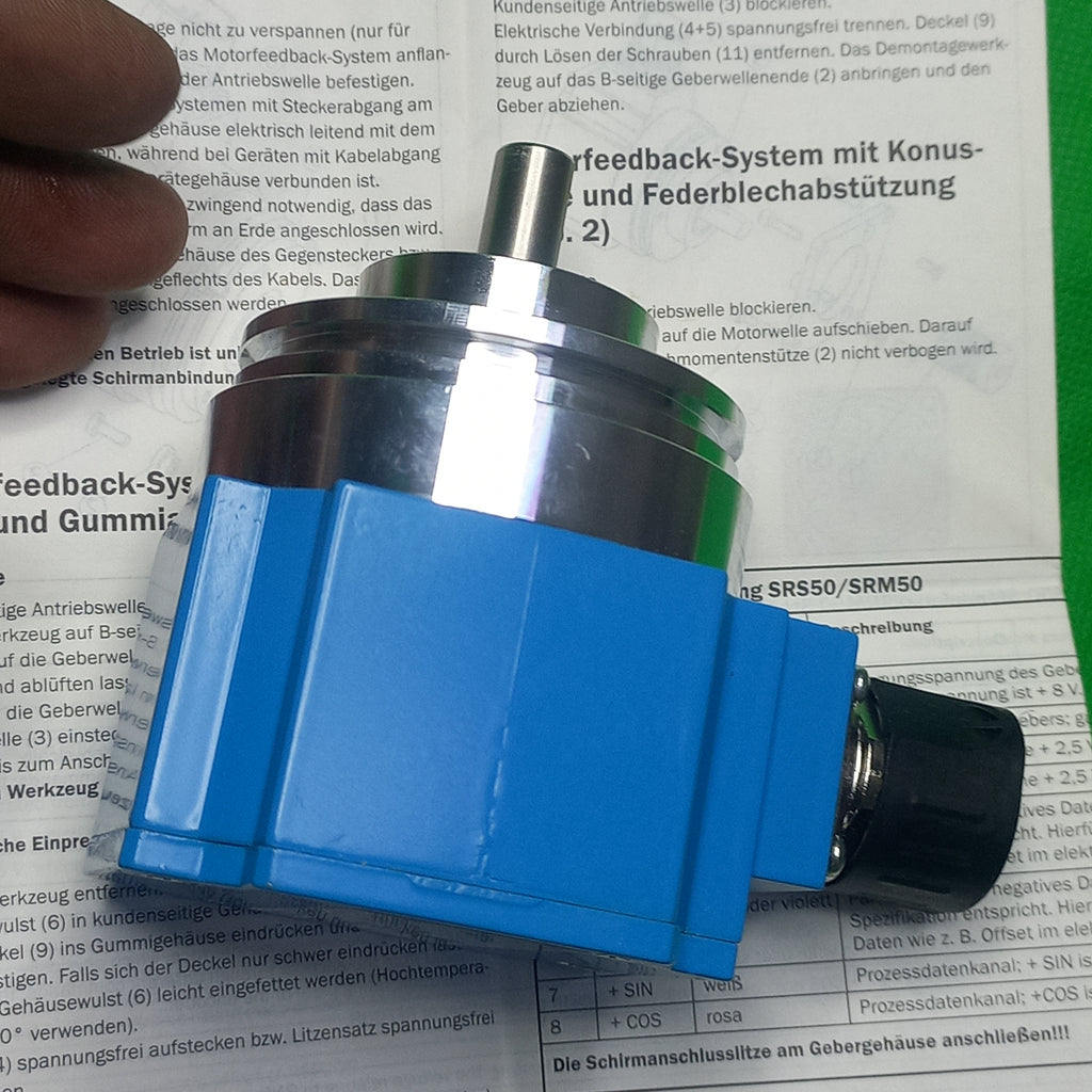 Sick Single Turn HiperFace Motorfeedback SRS50-HWA0-K21, 7-12V, Ident. Nr. 1037091