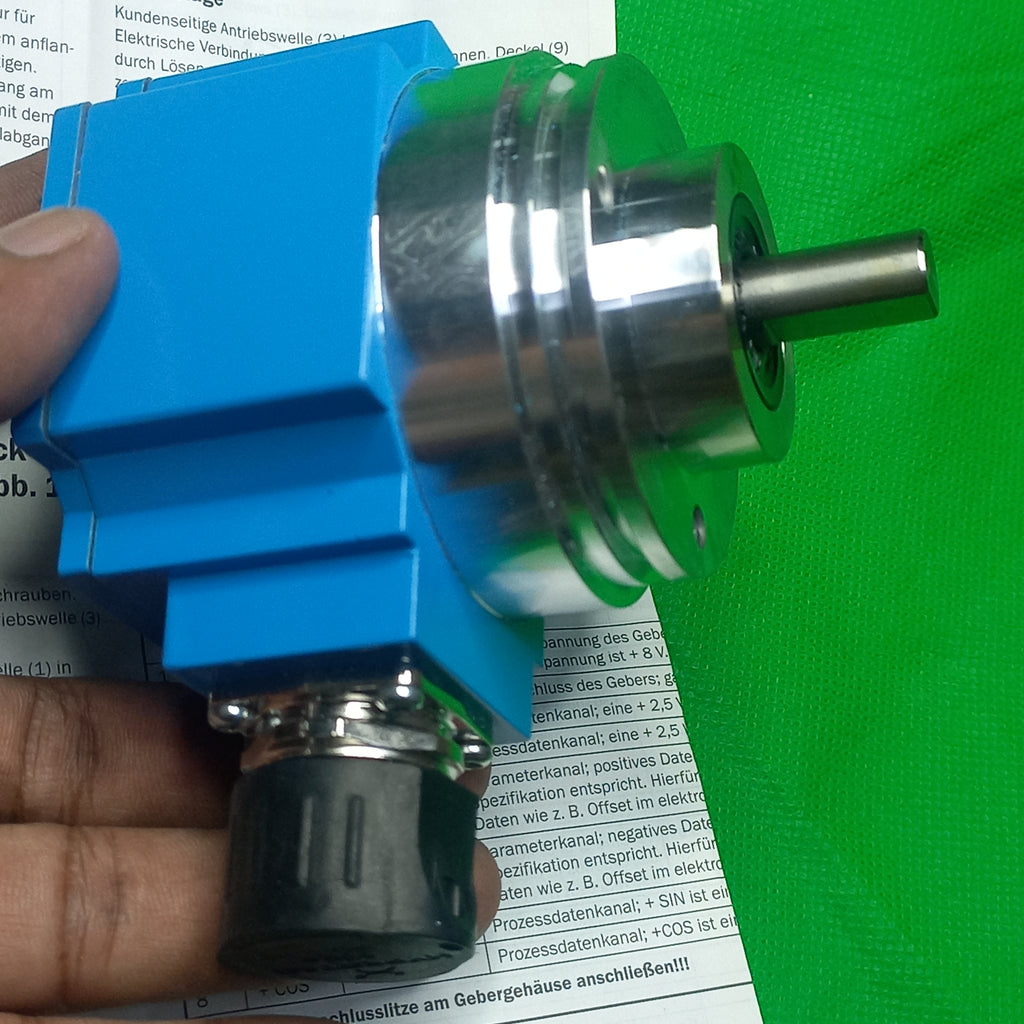 Sick Single Turn HiperFace Motorfeedback SRS50-HWA0-K21, 7-12V, Ident. Nr. 1037091