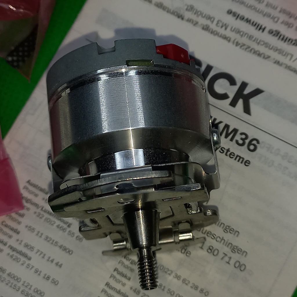EKM_36-0KF0A018A_ full isometric view shows taper shaft and thread