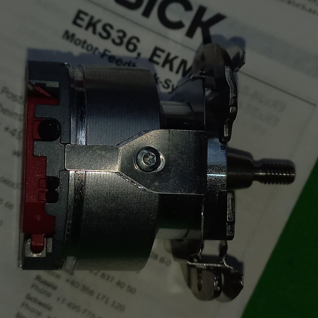 EKM_36-0KF0A018A_Flange and taper shaft