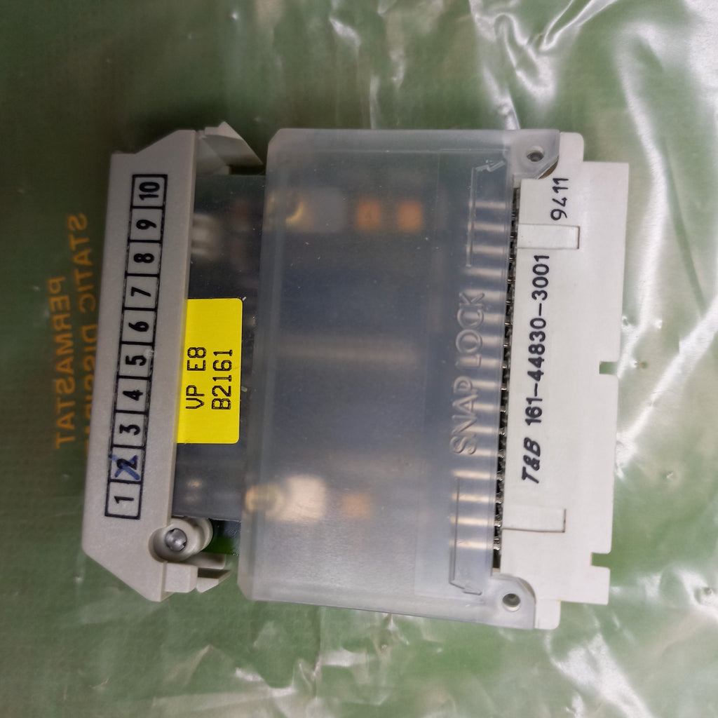 Top view of Connector side view of SIMATIC S5, 6ES5377-0BA31 RAM, 64KB
Misspelled s 6E55377-0BA31, 6ESS377-0BA31  Memory module 377 Short design RAM, 64 KB 