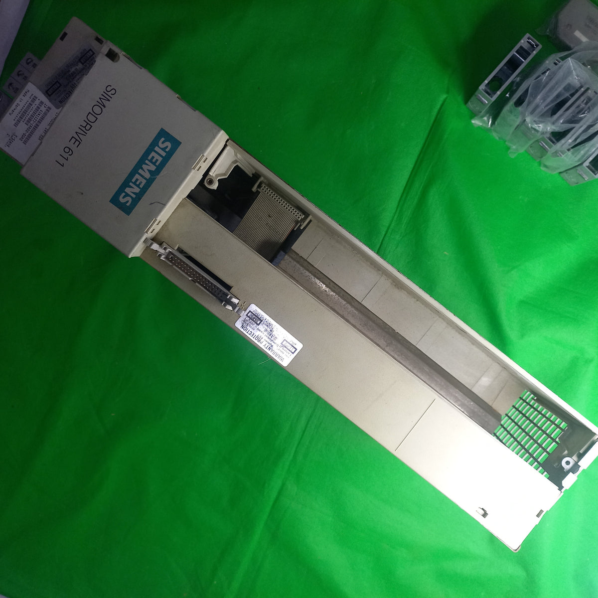 6SN1123-1AA00-0DA0 SIMODRIVE 611 Power module, 1-axis, 80 A Ver. C